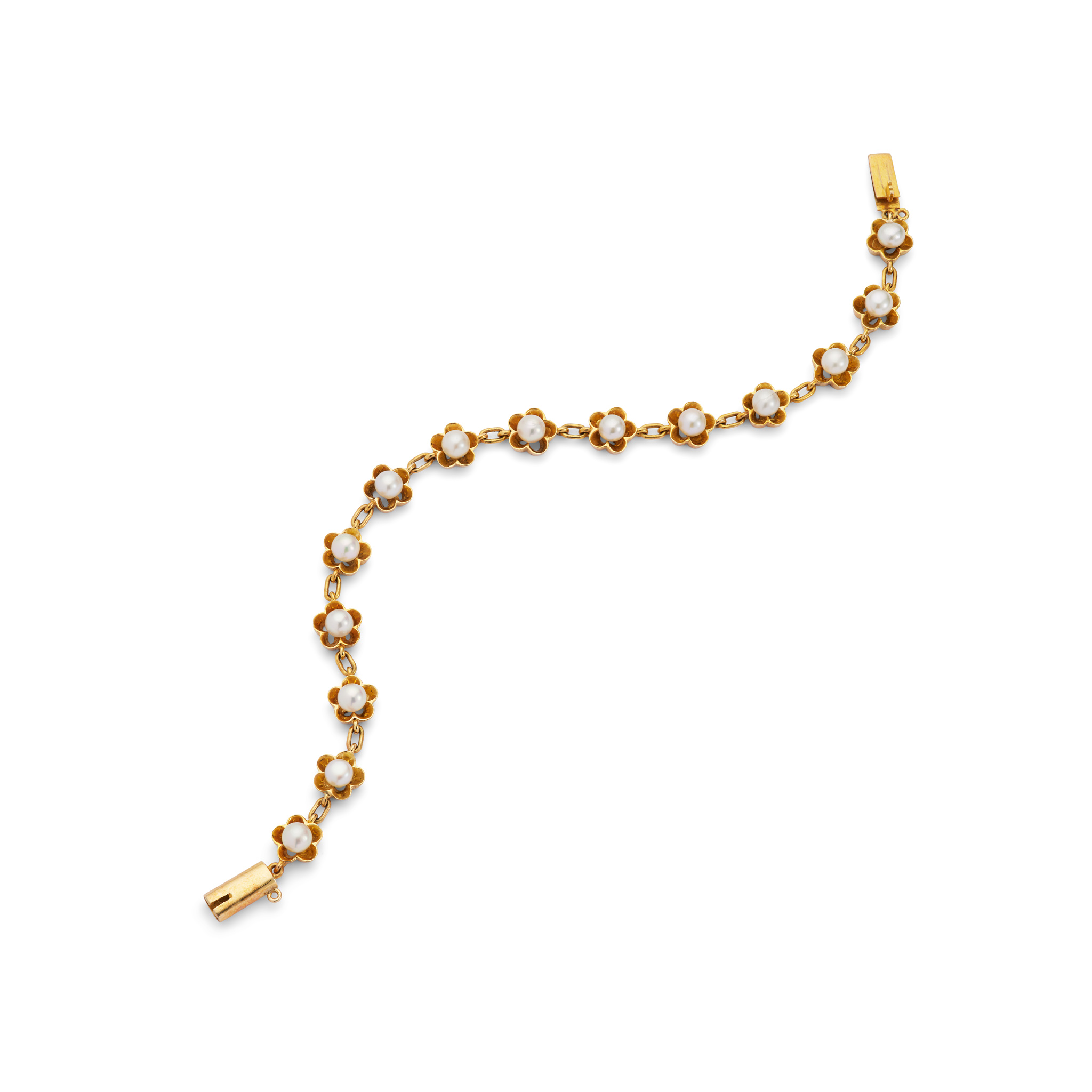 A pearl bracelet
