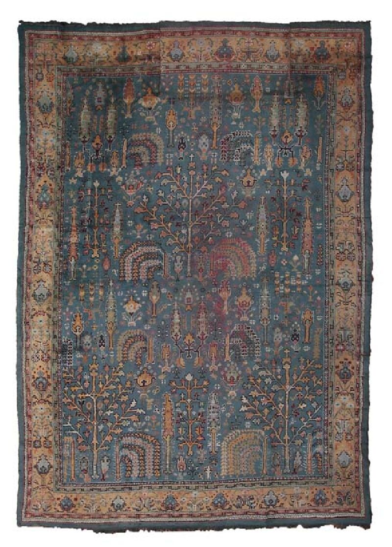 An Ushak carpet