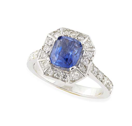 An Art Deco style sapphire and diamond set cluster ring