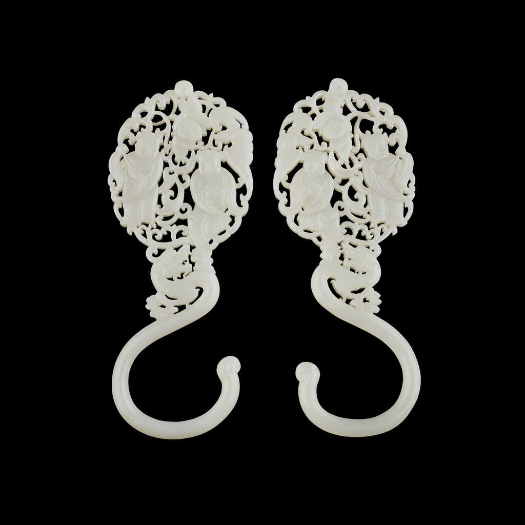 PAIR OF WHITE JADE HOOKS