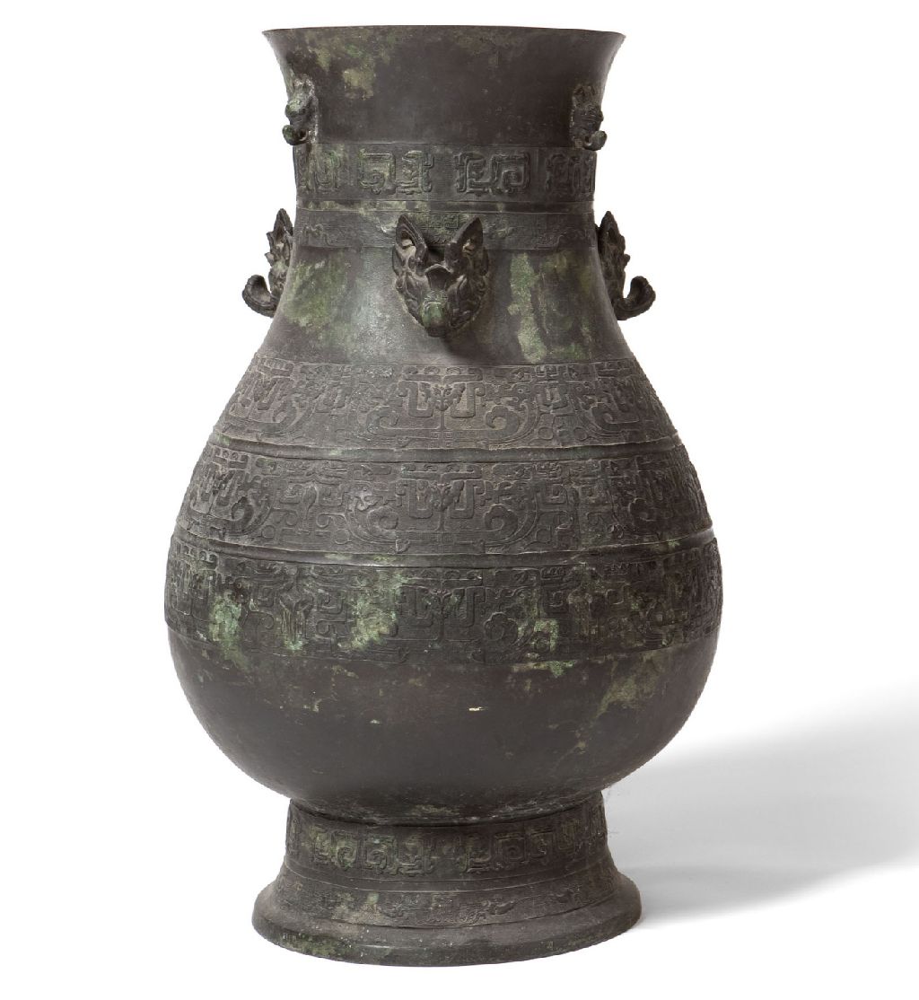 LARGE CHINESE ARCHAIC BRONZE VASE