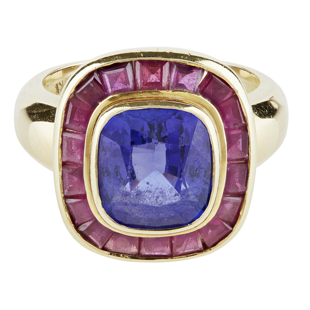A Tanzanite and ruby set ring