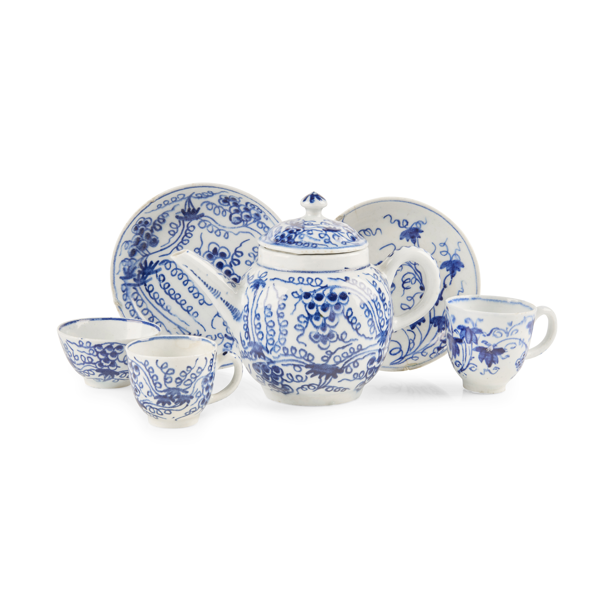 GROUP OF BOW MINIATURE TEAWARES IN THE 'TRAILING VINE' PATTERN