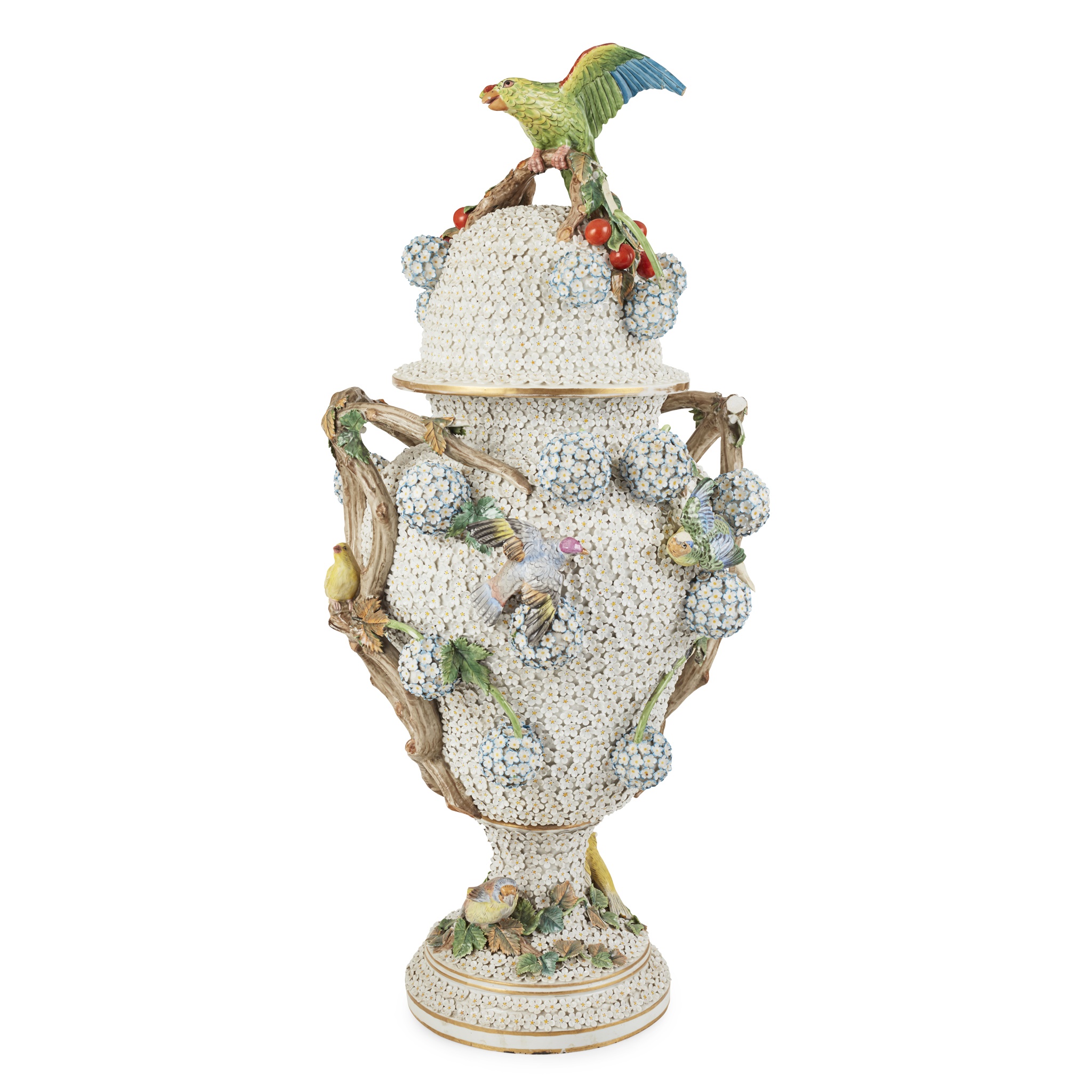 LARGE MEISSEN PORCELAIN 'SCHNEEBALLEN' URN AND COVER