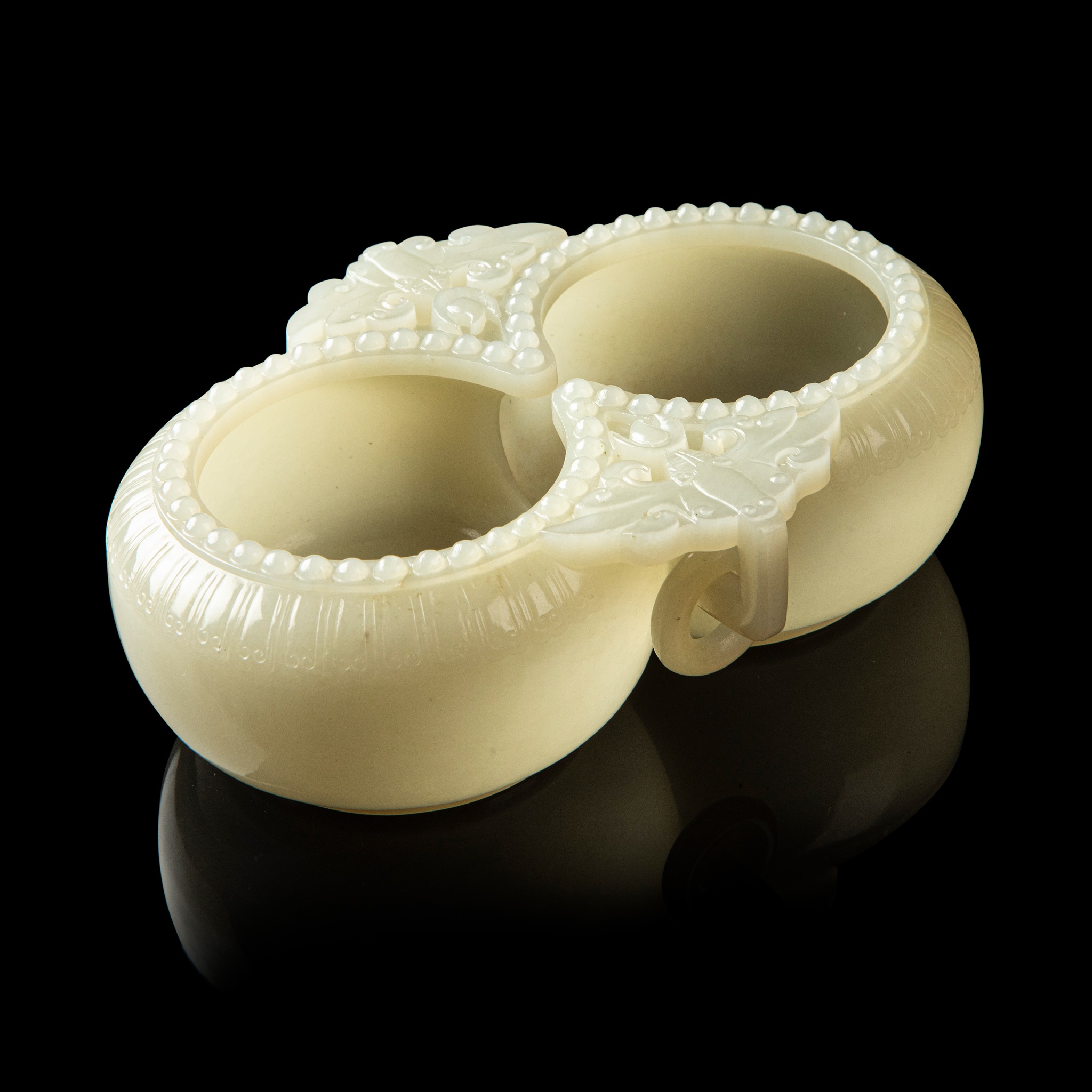 PALE CELADON JADE 'DOUBLE BATS' BRUSH WASHER