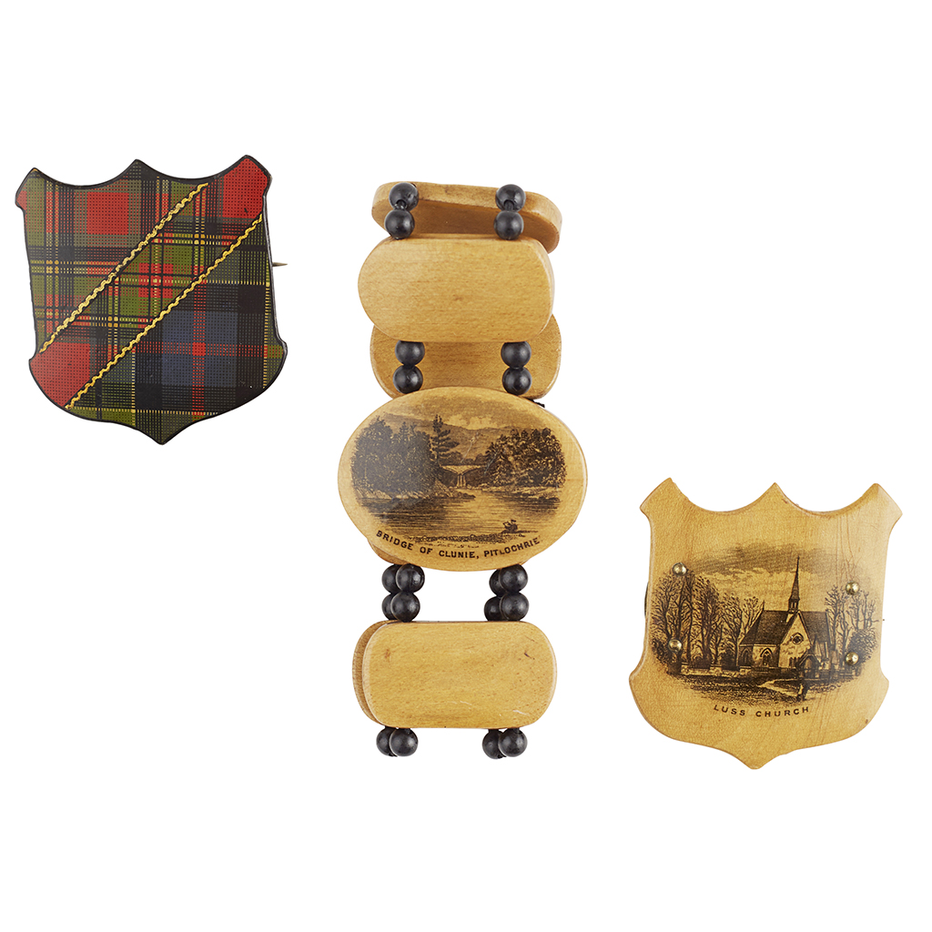 A GROUP OF MAUCHLINE WARE