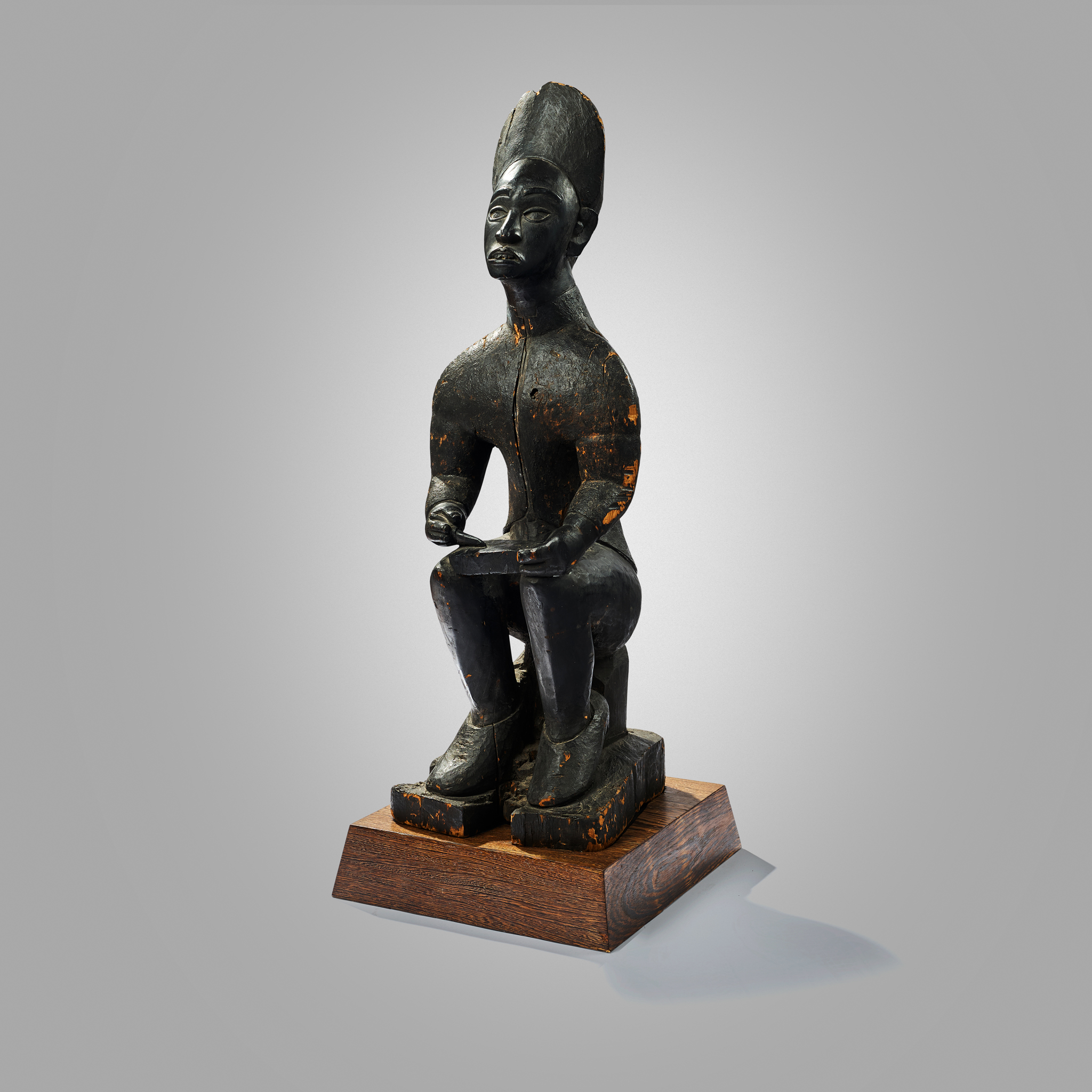LARGE YOMBE ANCESTOR FIGURE