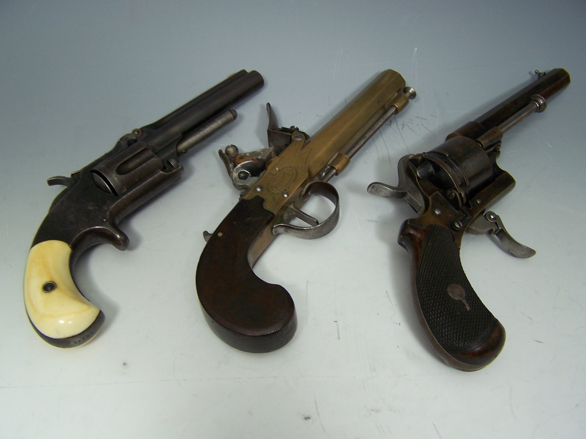 A flintlock box lock pocket pistol