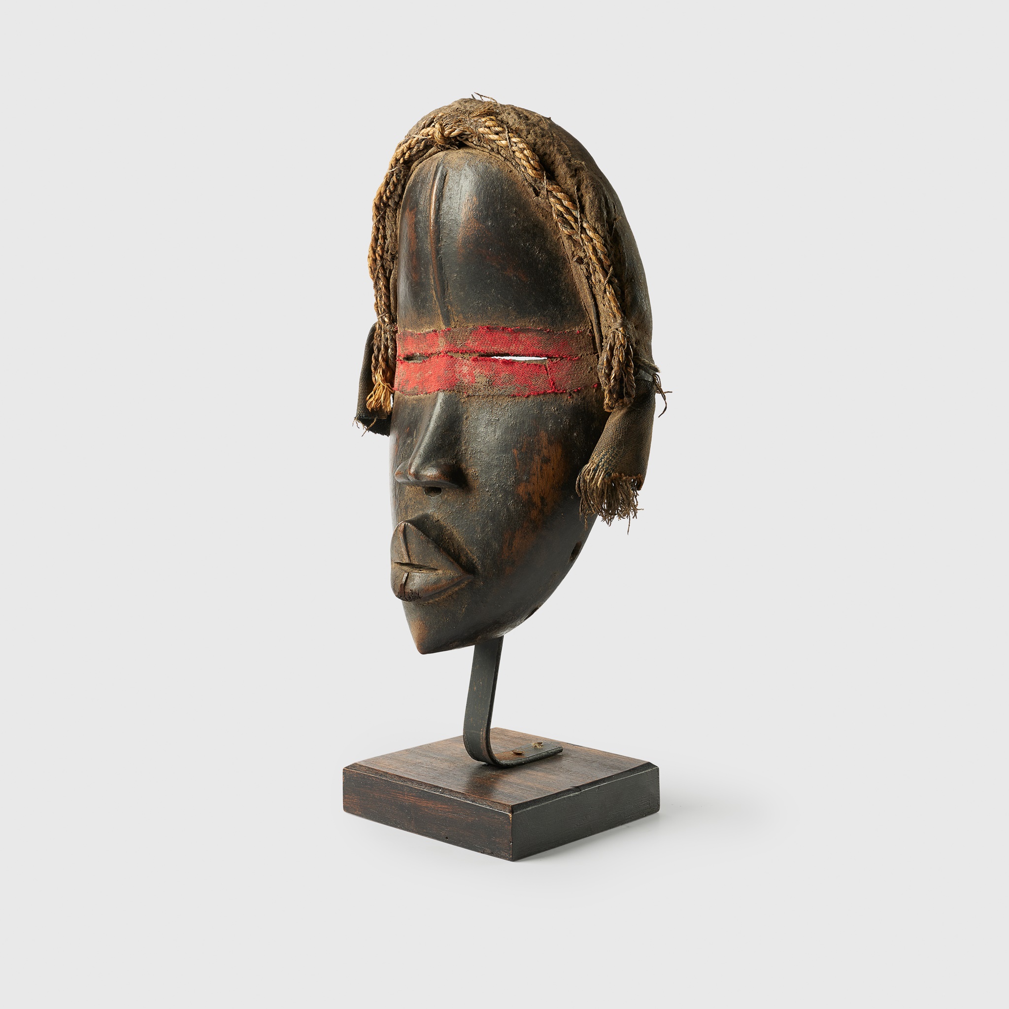 DAN MASK