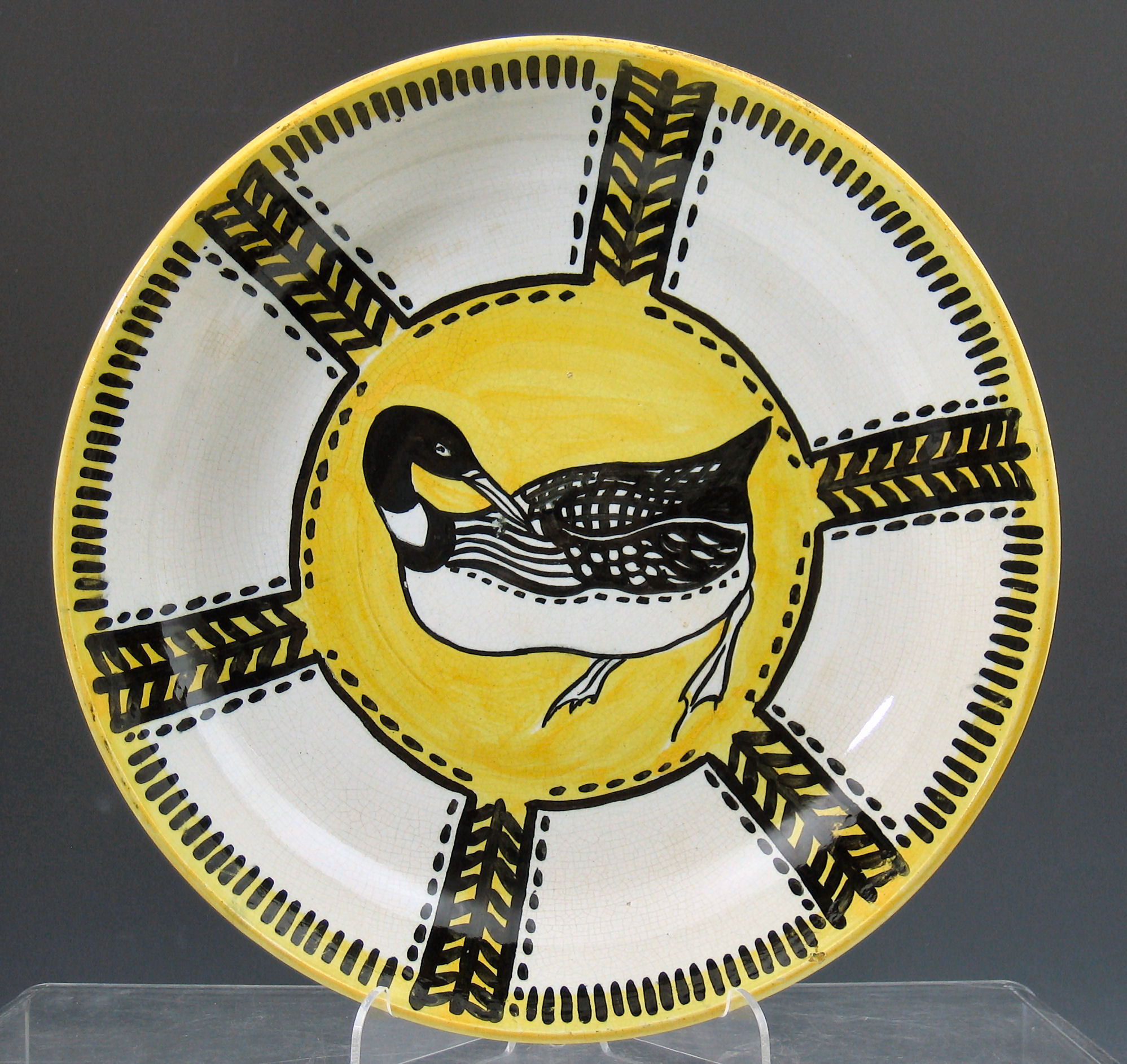 A Zoo pottery circular plate,