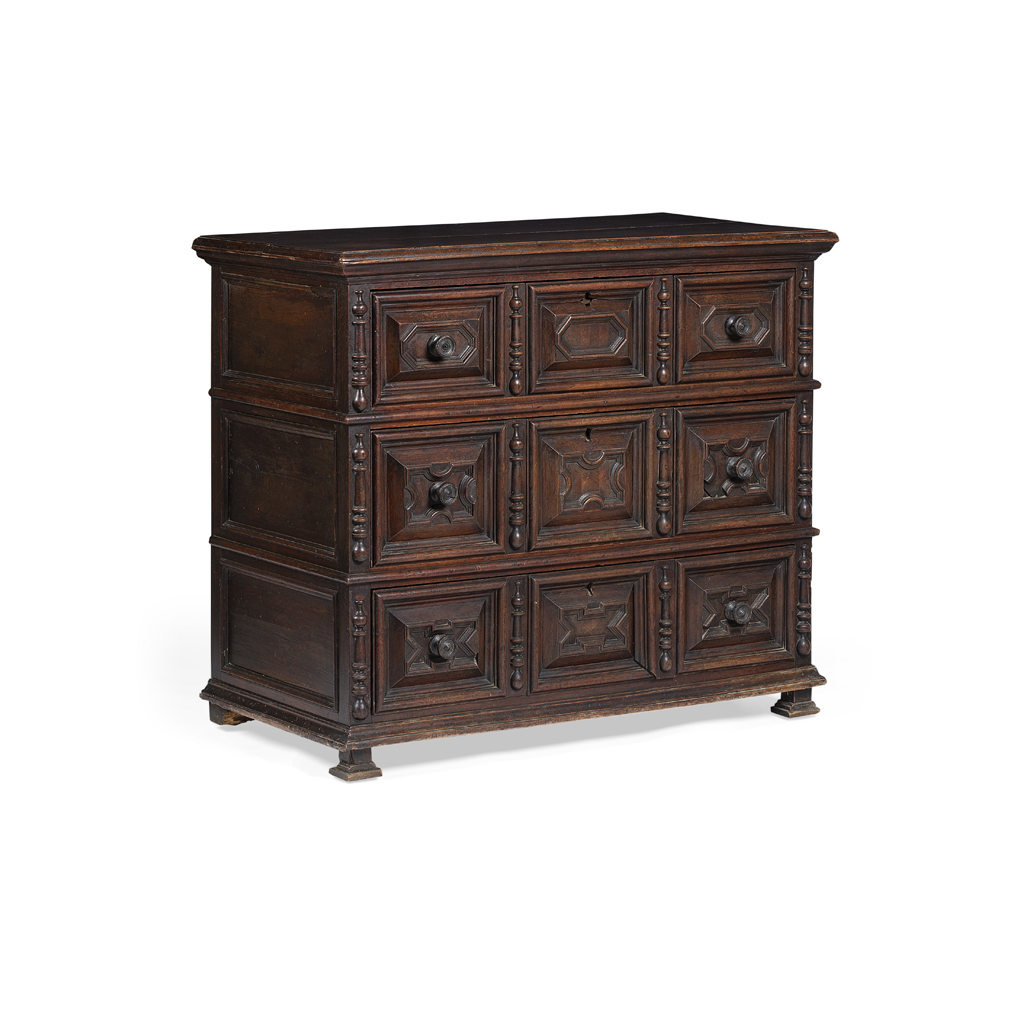 JACOBEAN WALNUT CHEST OF DRAWERS