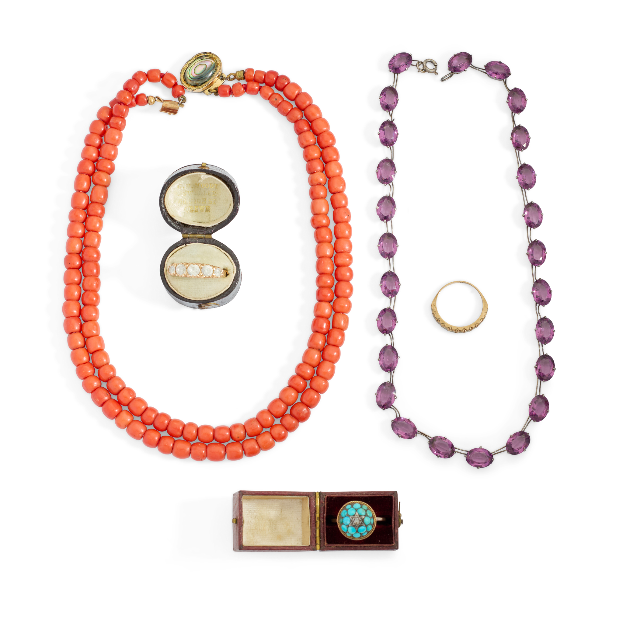 A collection of antique jewellery