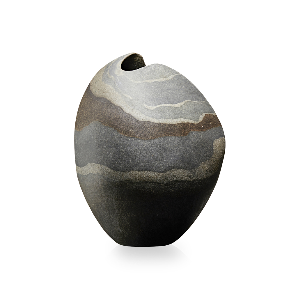 JENNIFER LEE (BRITISH, B.1956)