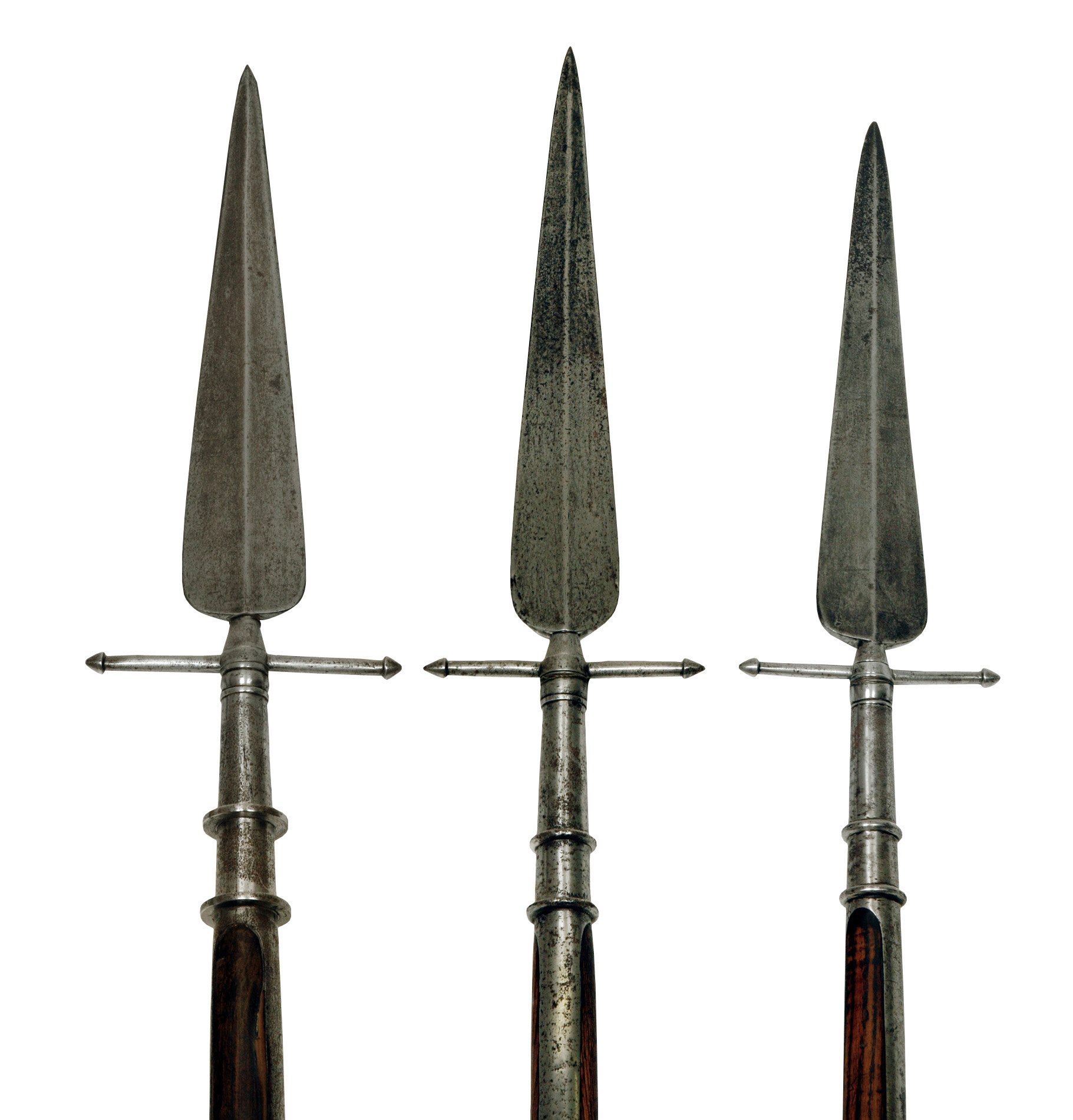 GROUP OF FOUR GERMAN OR BOHEMIAN WILD BOAR SPEARS