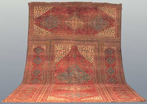 A magnificent Kashgai audience or triclinium carpet