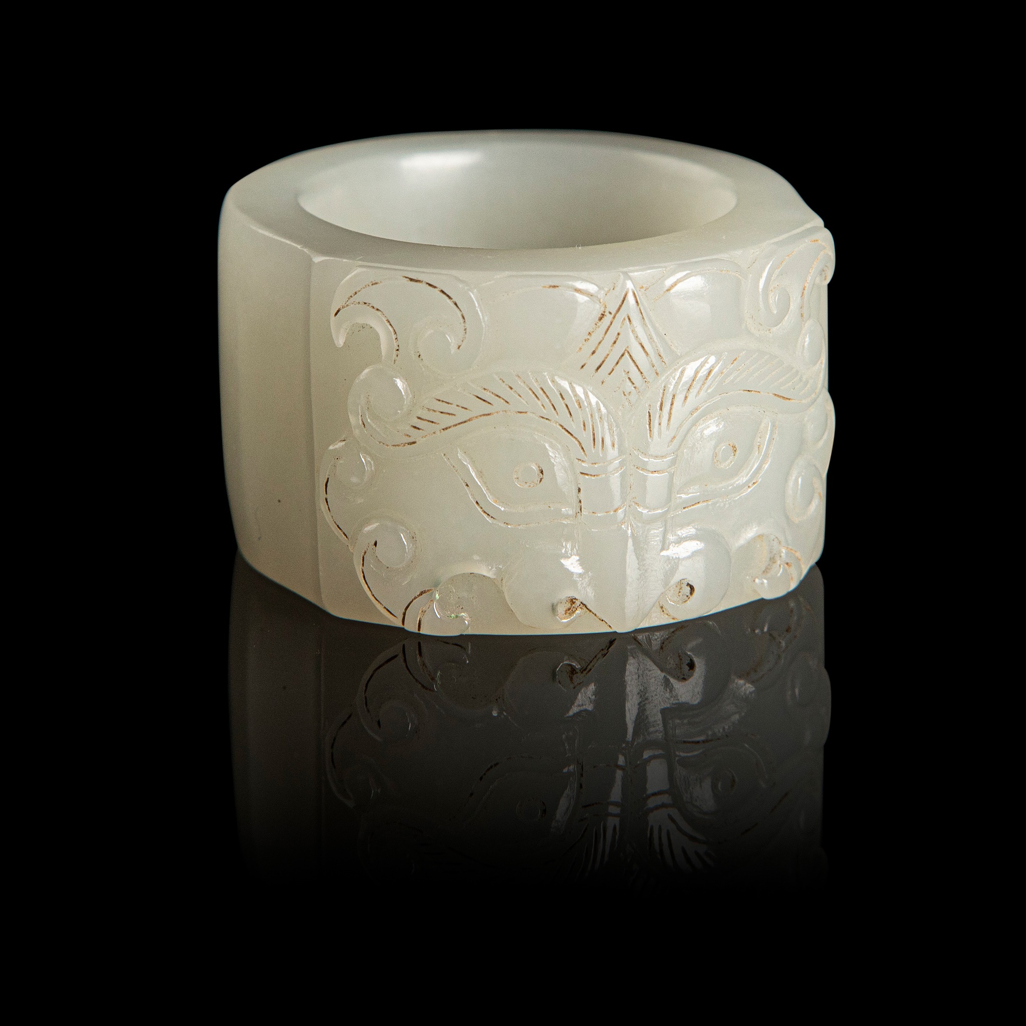 WHITE JADE THUMB RING