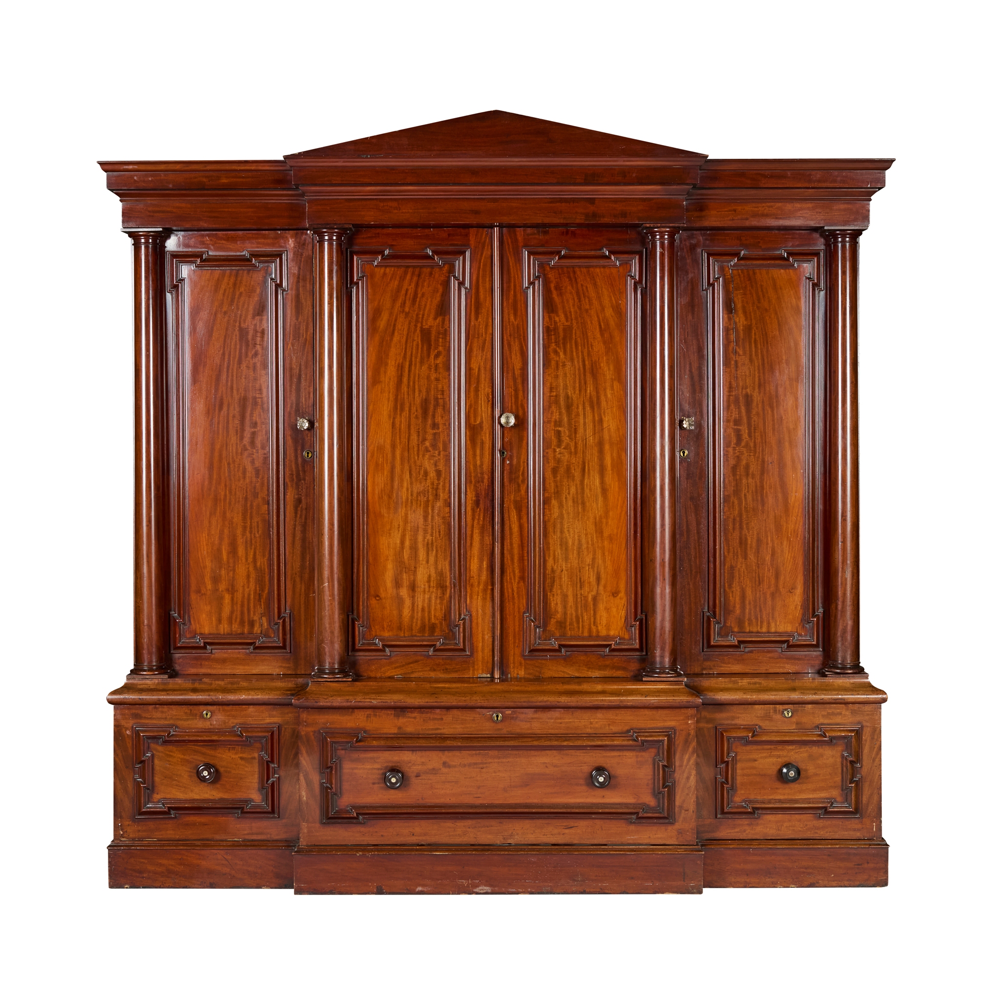 EARLY VICTORIAN MAHOGANY WARDROBE