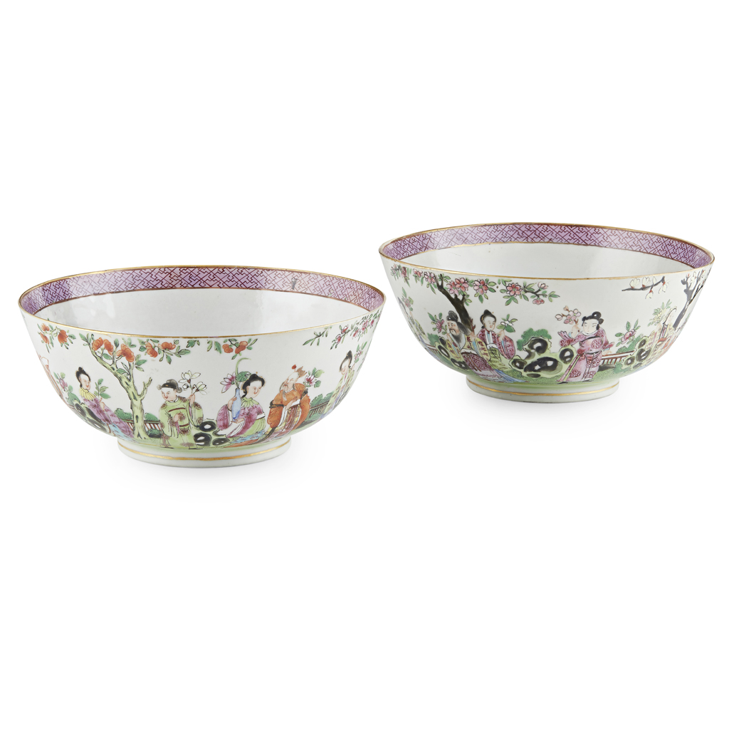 PAIR OF FAMILLE ROSE 'IMMORTALS' BOWLS
