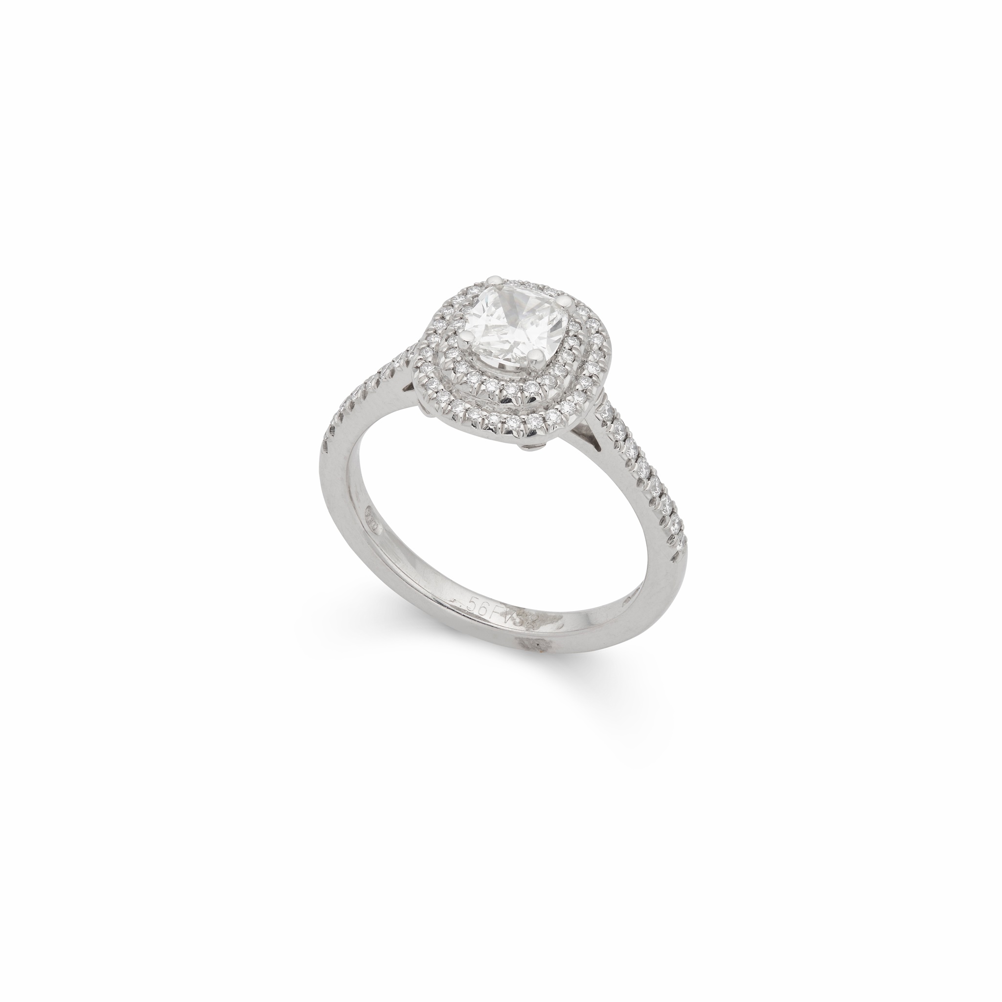 A diamond cluster ring in platinum