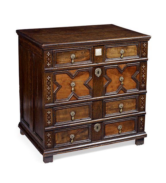 WILLIAM & MARY OAK, WALNUT AND INLAID CHEST OF DRAWERS