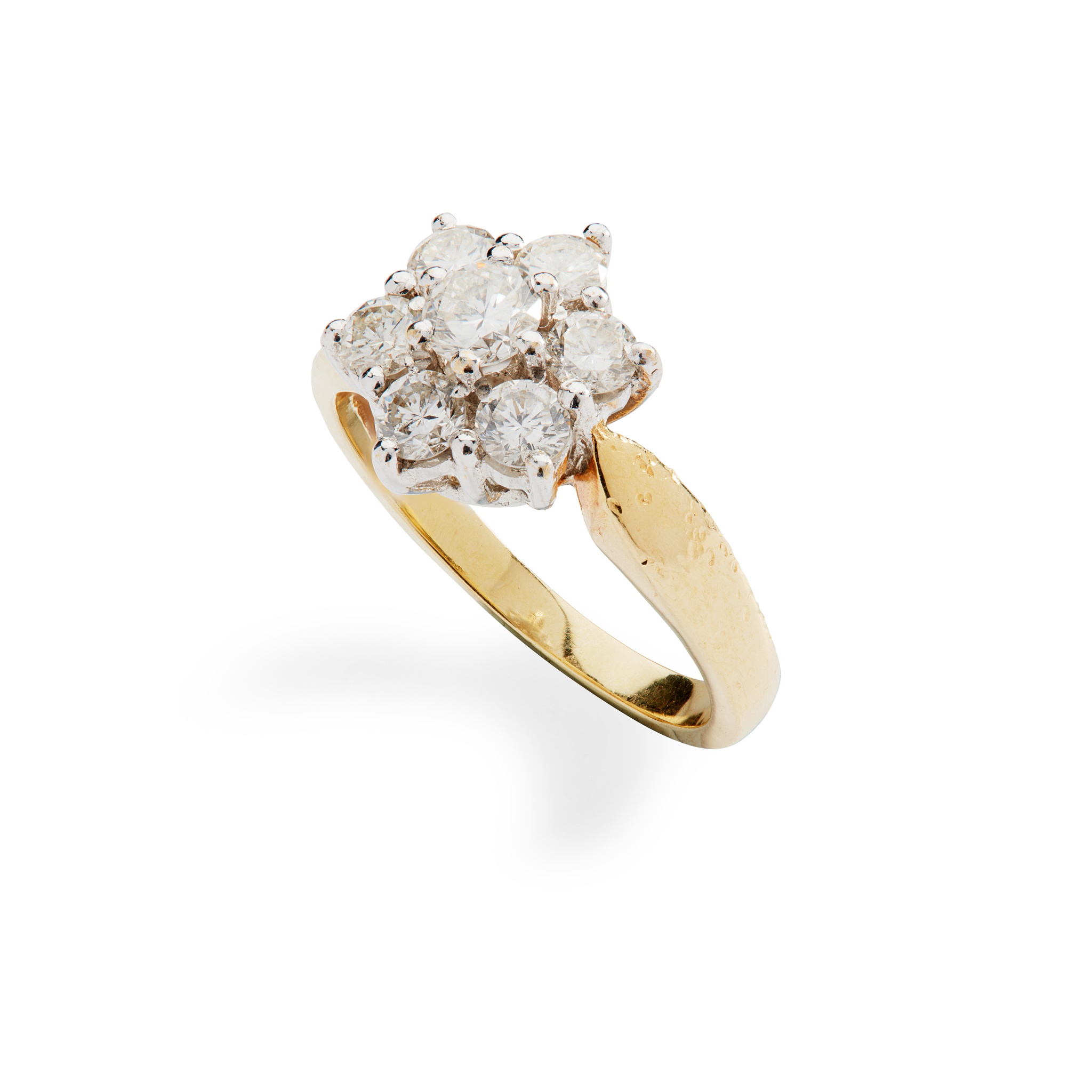 A diamond cluster ring in 18ct yellow gold