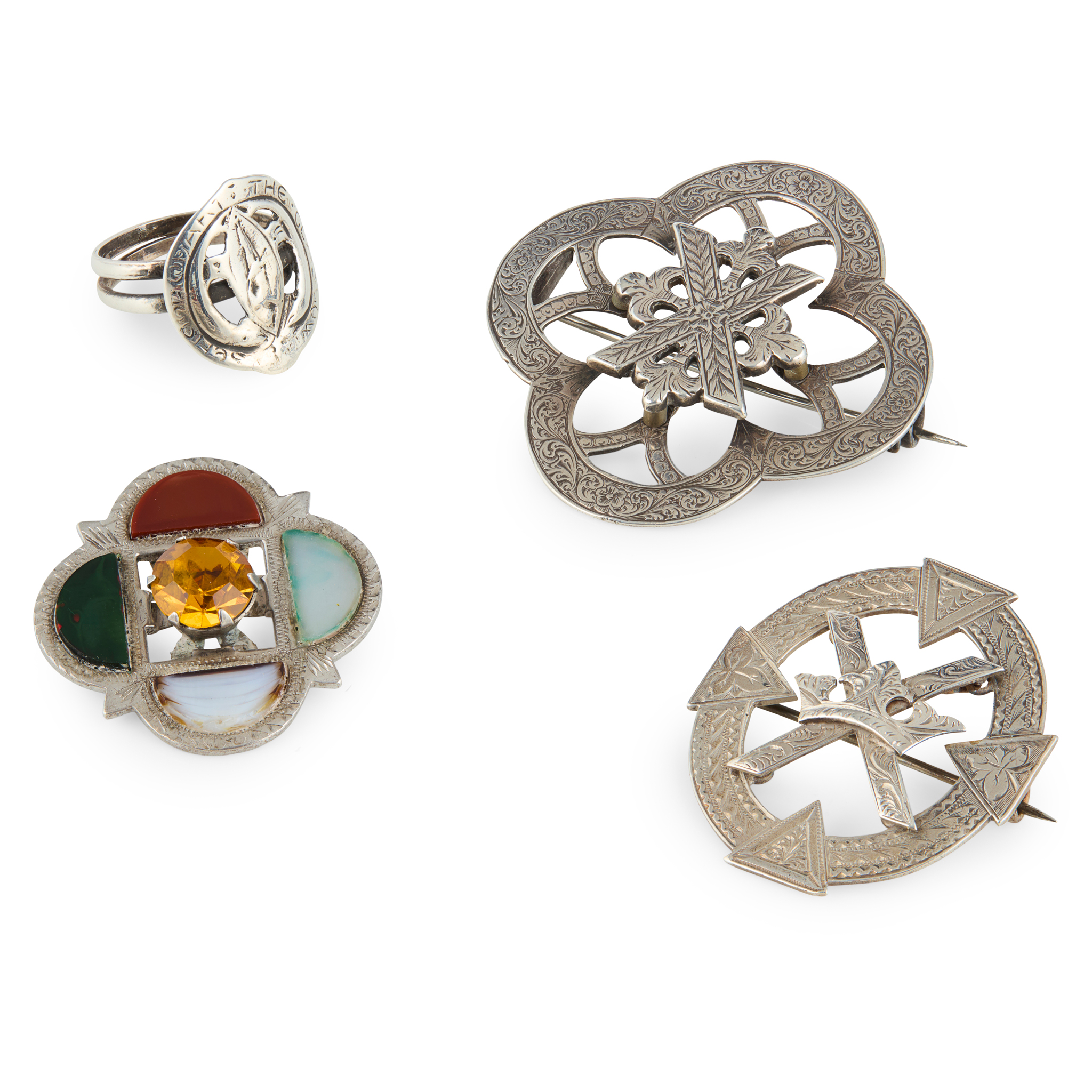 A GLASGOW SCHOOL OF ART RING
