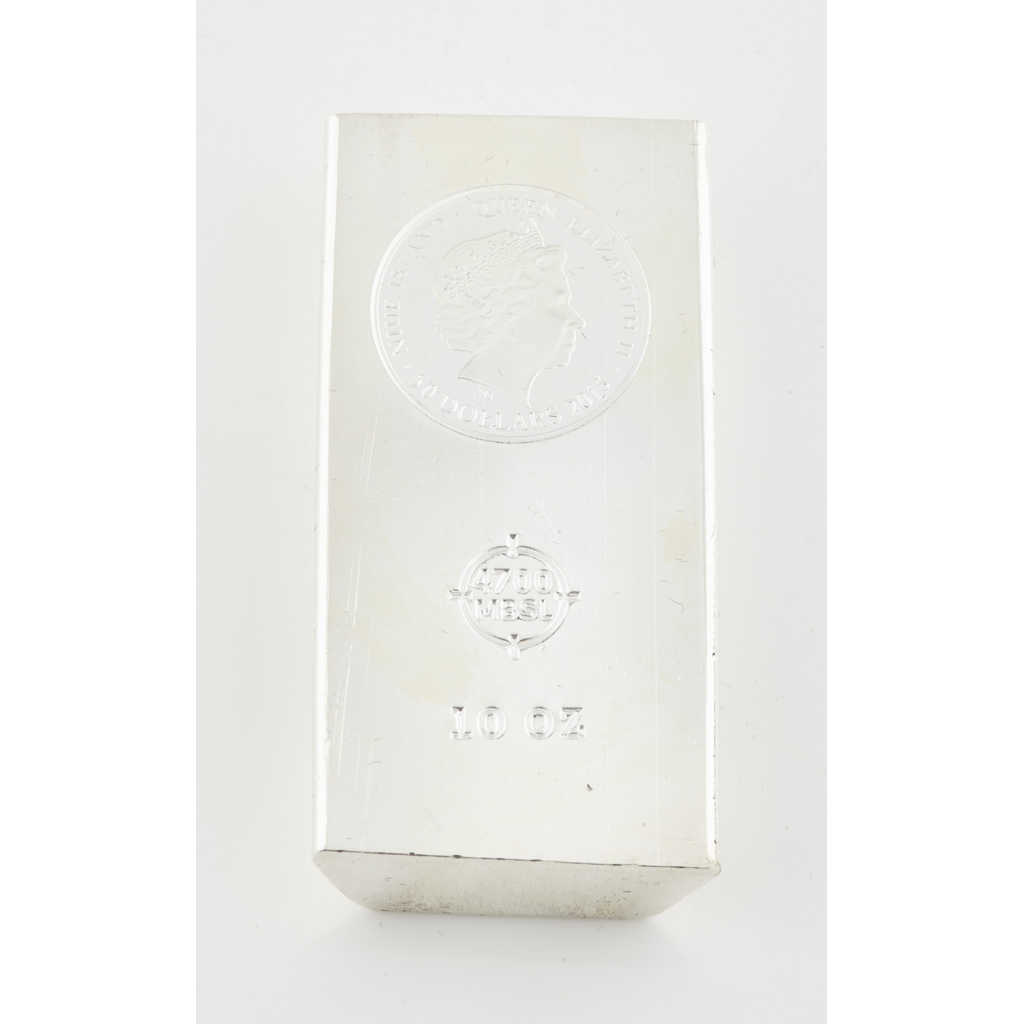 BRITISH COMMONWEALTH NIUE - A 10oz silver ingot