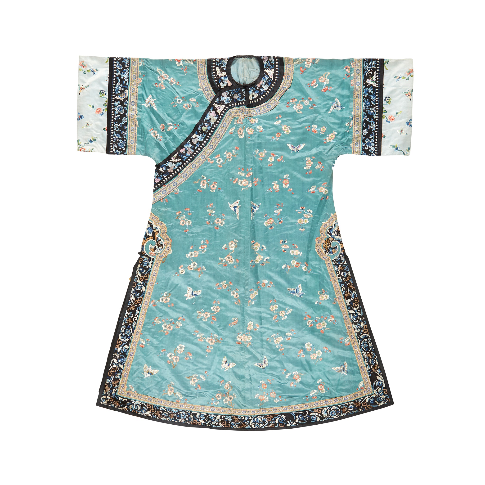 GREEN GROUND SILK EMBROIDERED LADY'S ROBE