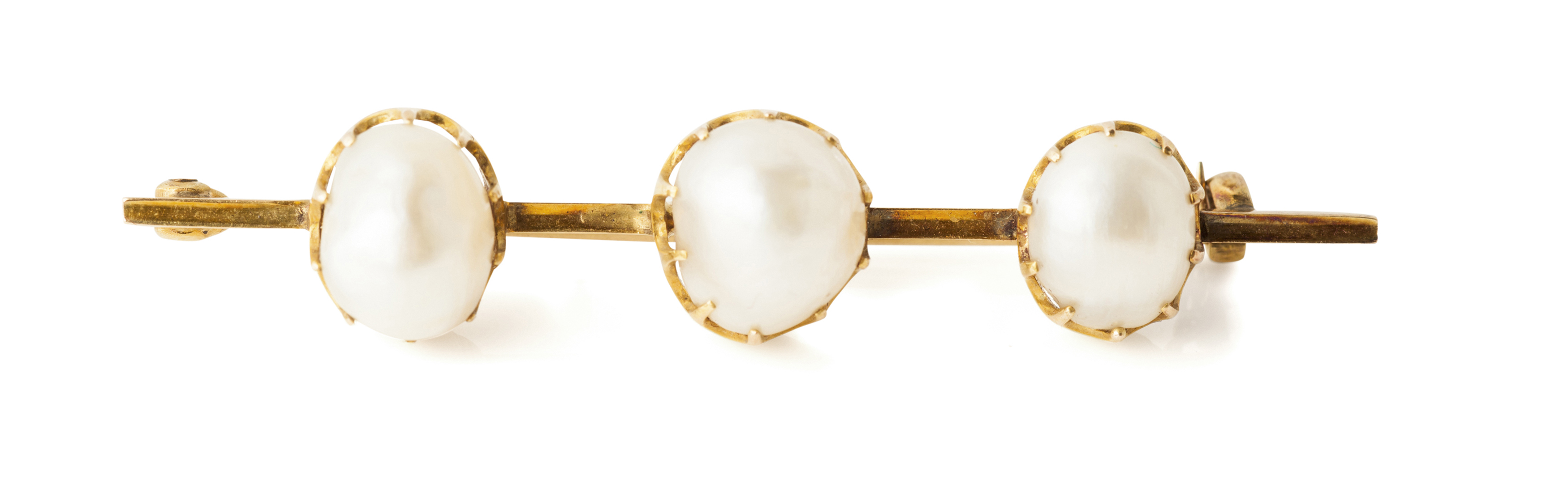 A late Victorian Scottish freshwater pearl set bar brooch
