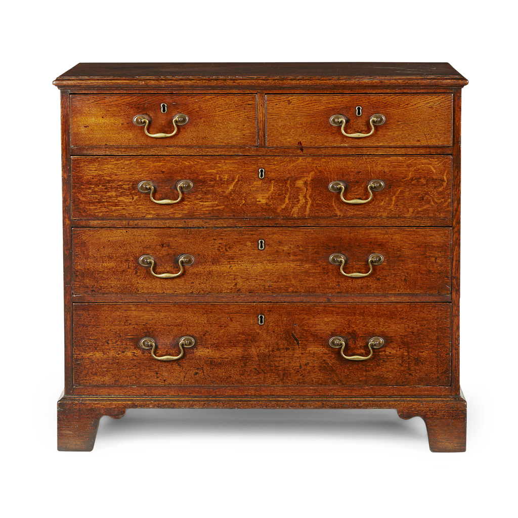 GEORGE II OAK CHEST OF DRAWERS