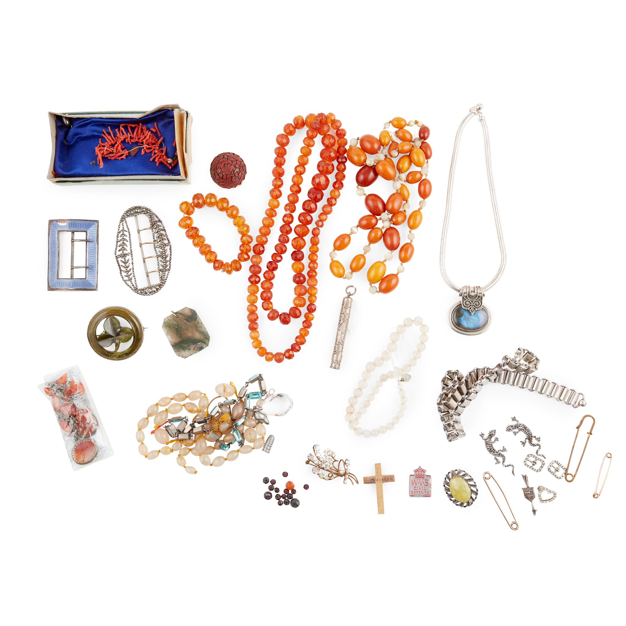A collection of jewellery