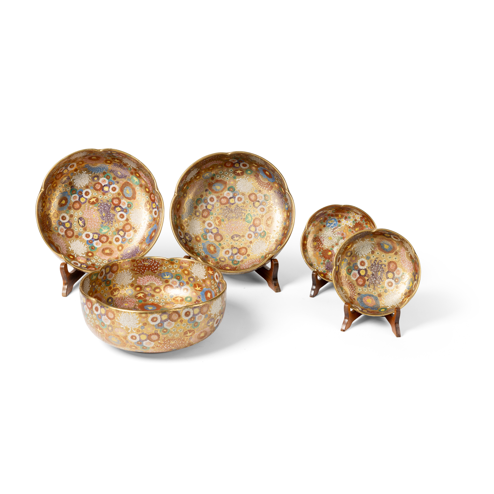 SET OF FIVE JAPANESE SATSUMA BOWLS
