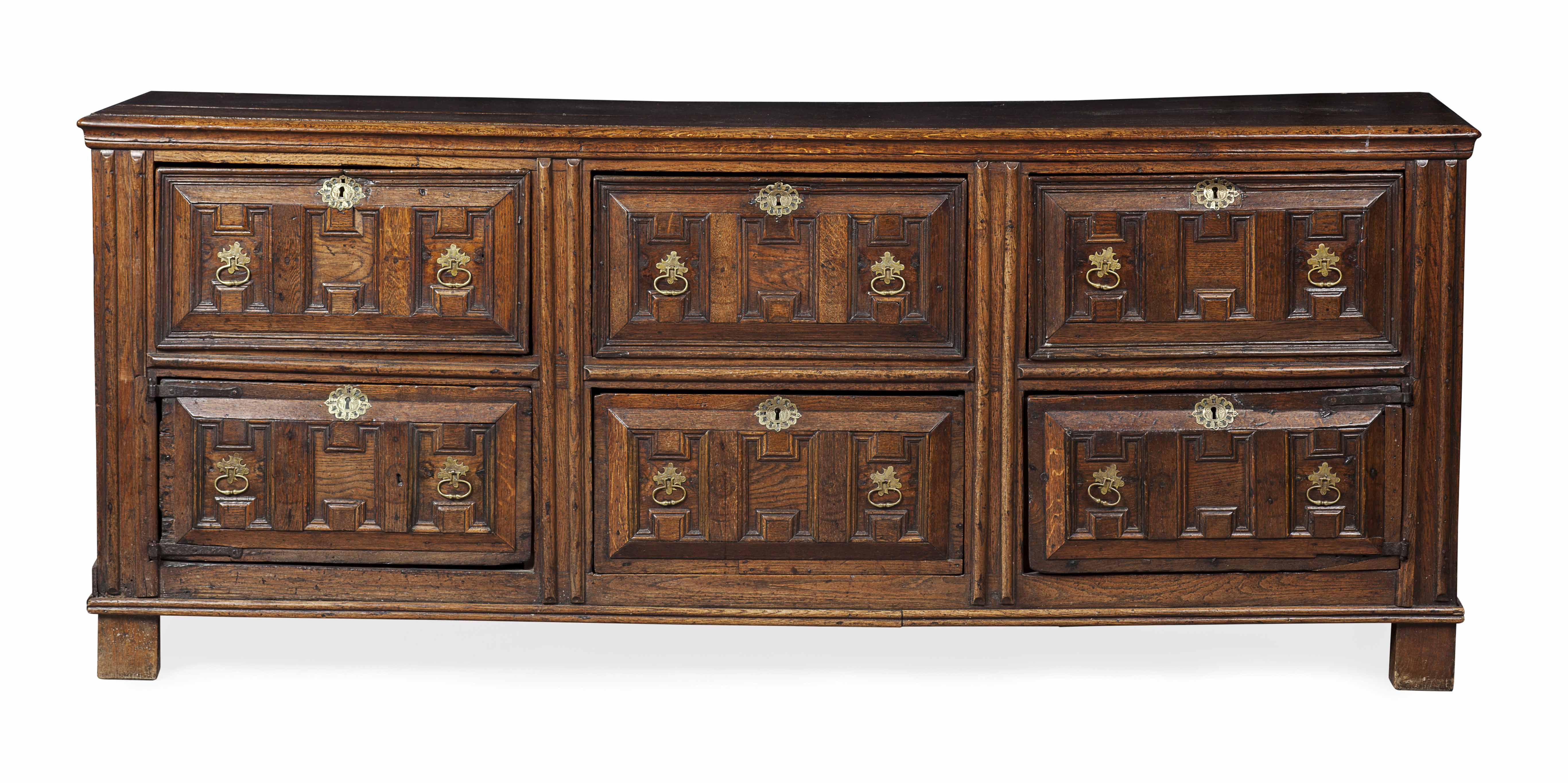 EARLY GEORGIAN OAK DRESSER