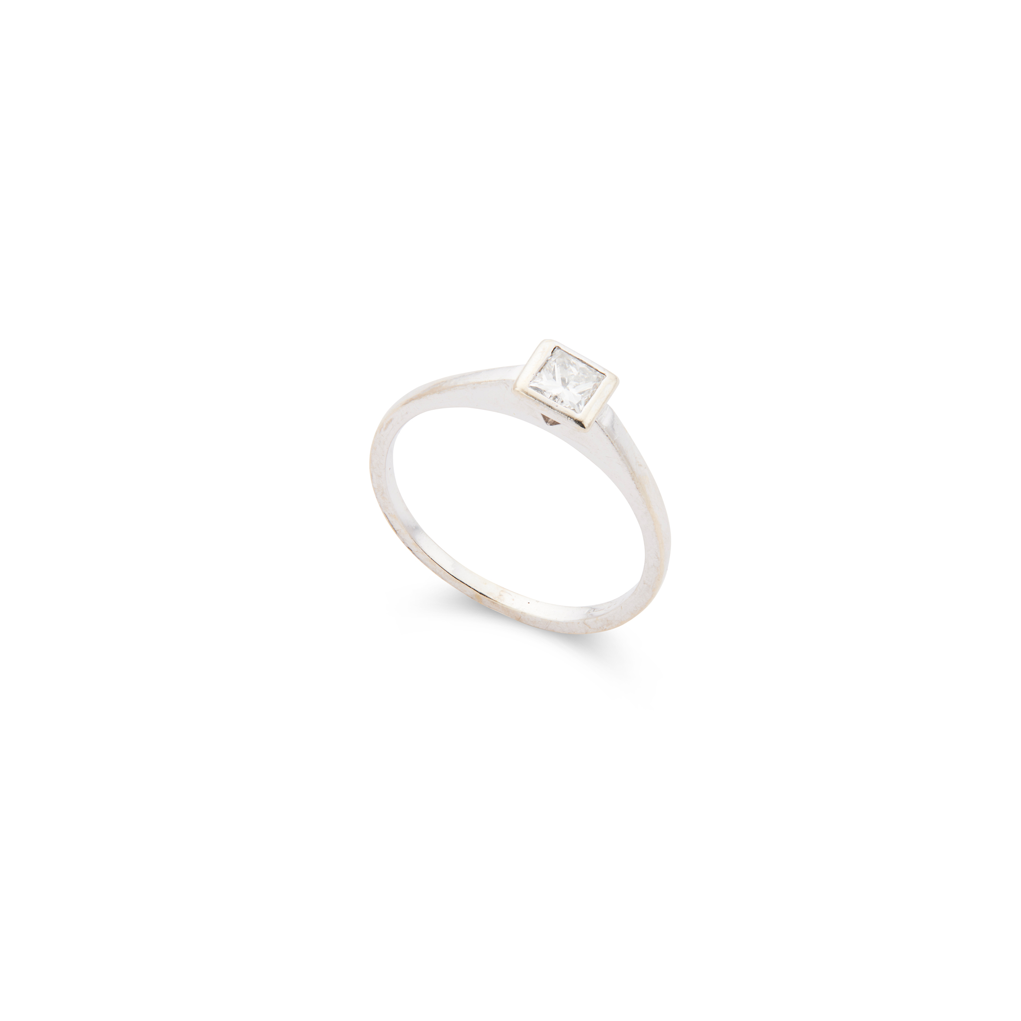 An 18ct gold diamond single-stone ring