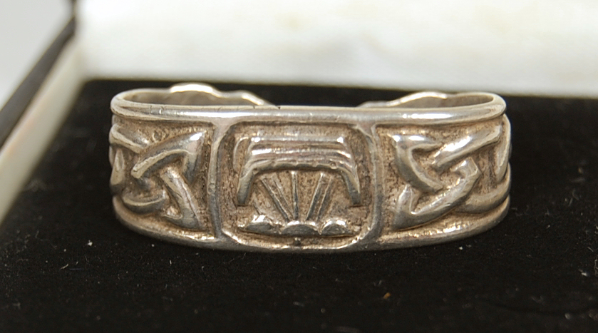Iona - a scarce Scottish provincial scarf ring