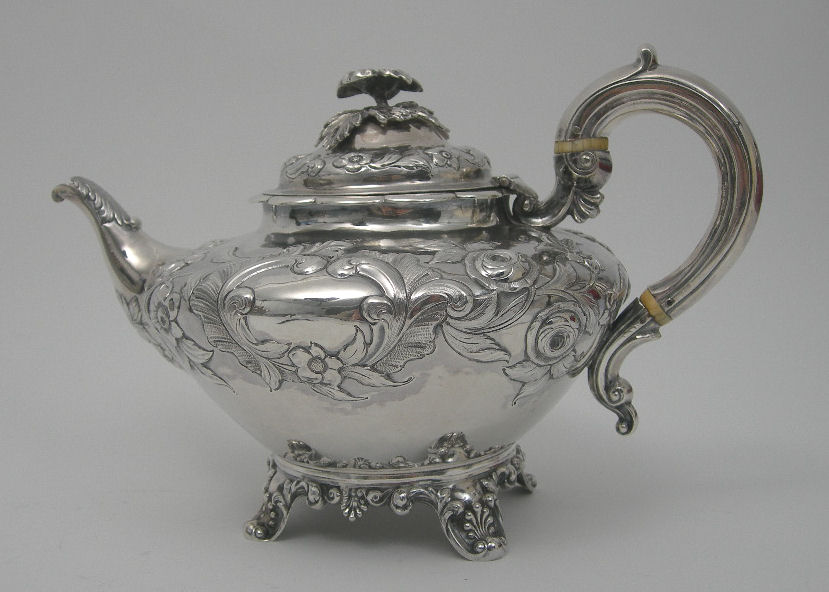 AN EARLY VICTORIAN TEAPOT