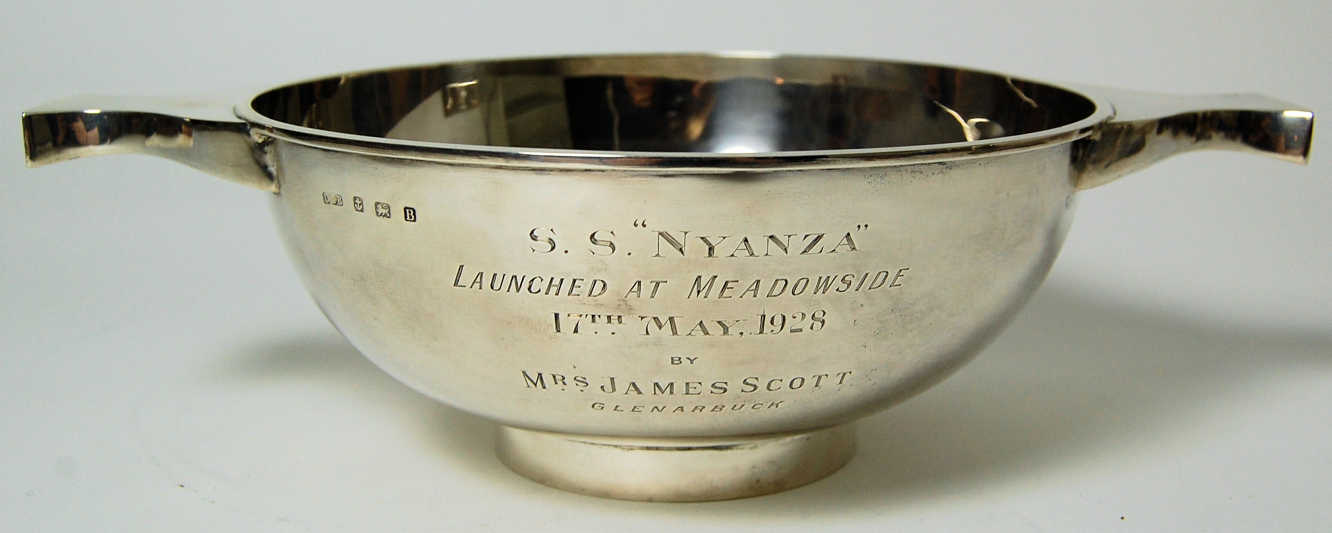 A large presentation quaich