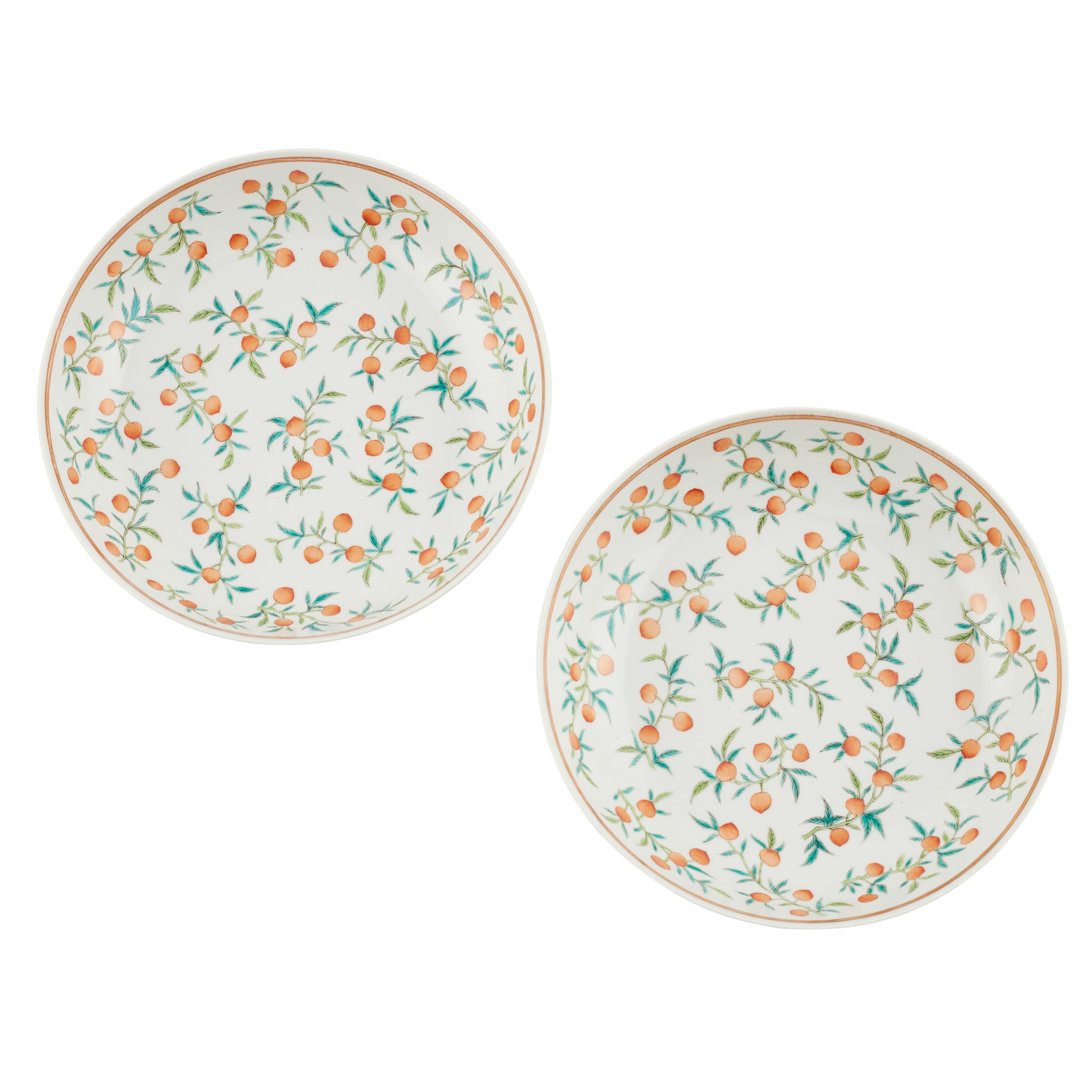 PAIR OF FAMILLE ROSE 'PEACH' DISHES