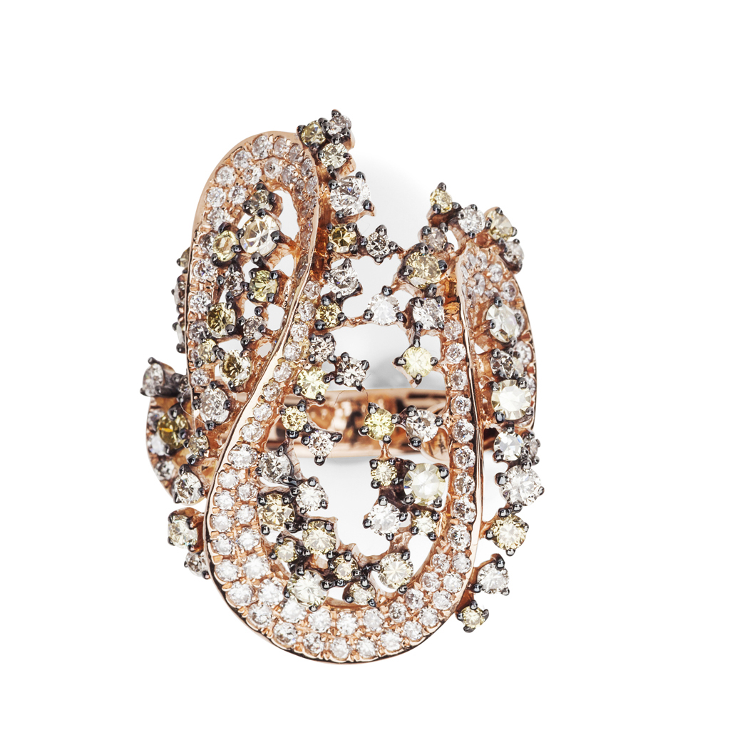 A contemporary diamond set cocktail ring