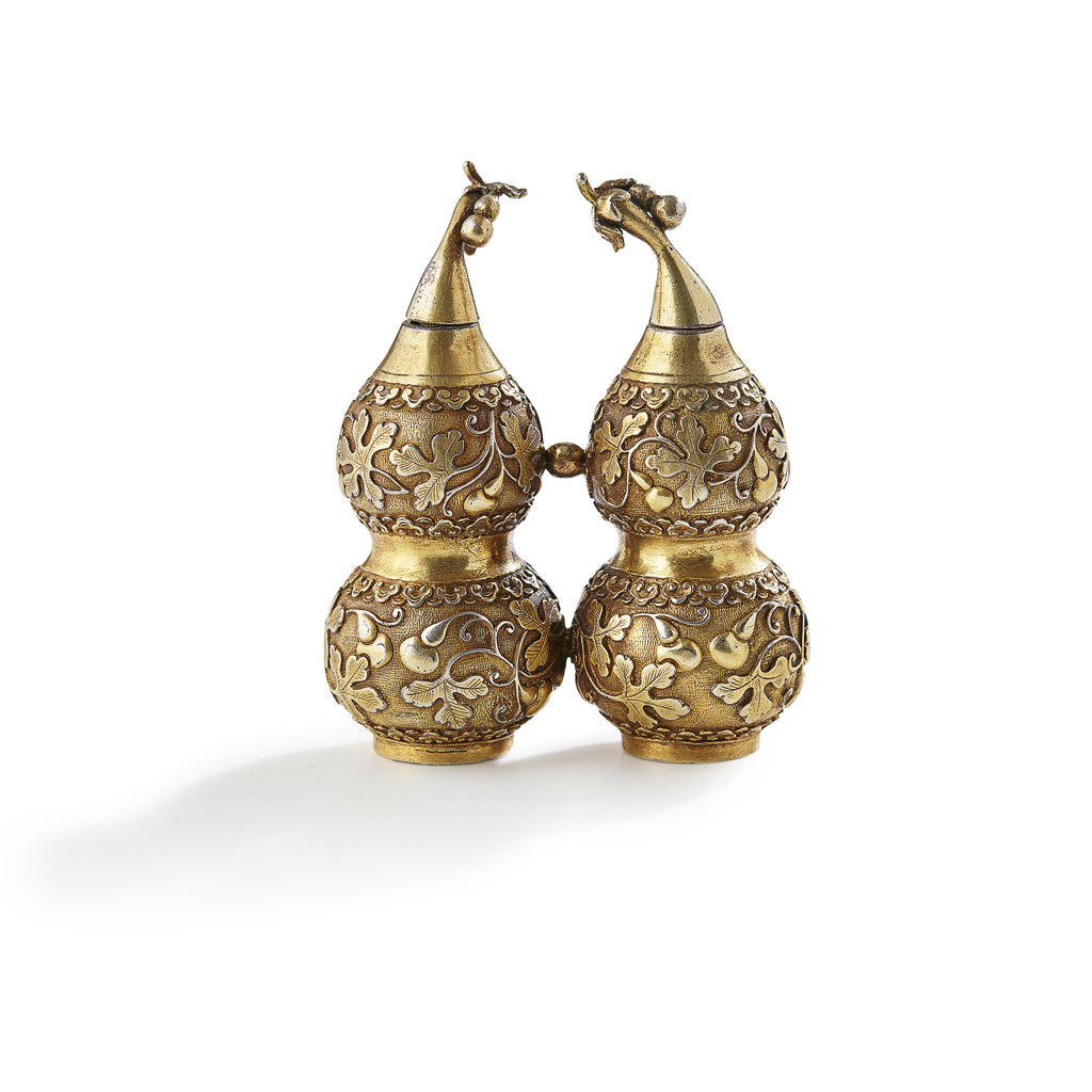 GILT-SILVER 'DOUBLE-GOURD' DOUBLE SNUFF BOTTLE