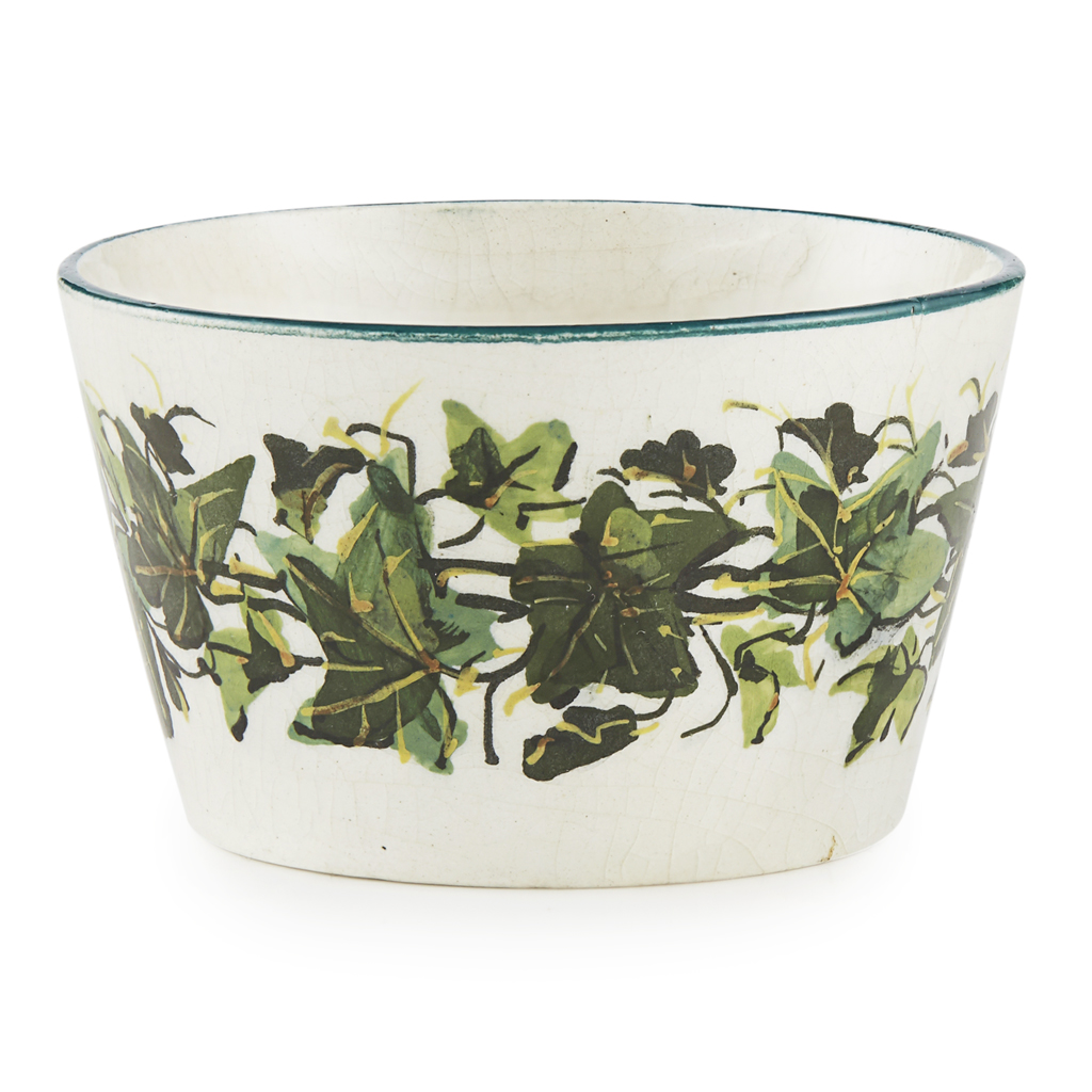 A WEMYSS WARE SUGAR BOWL