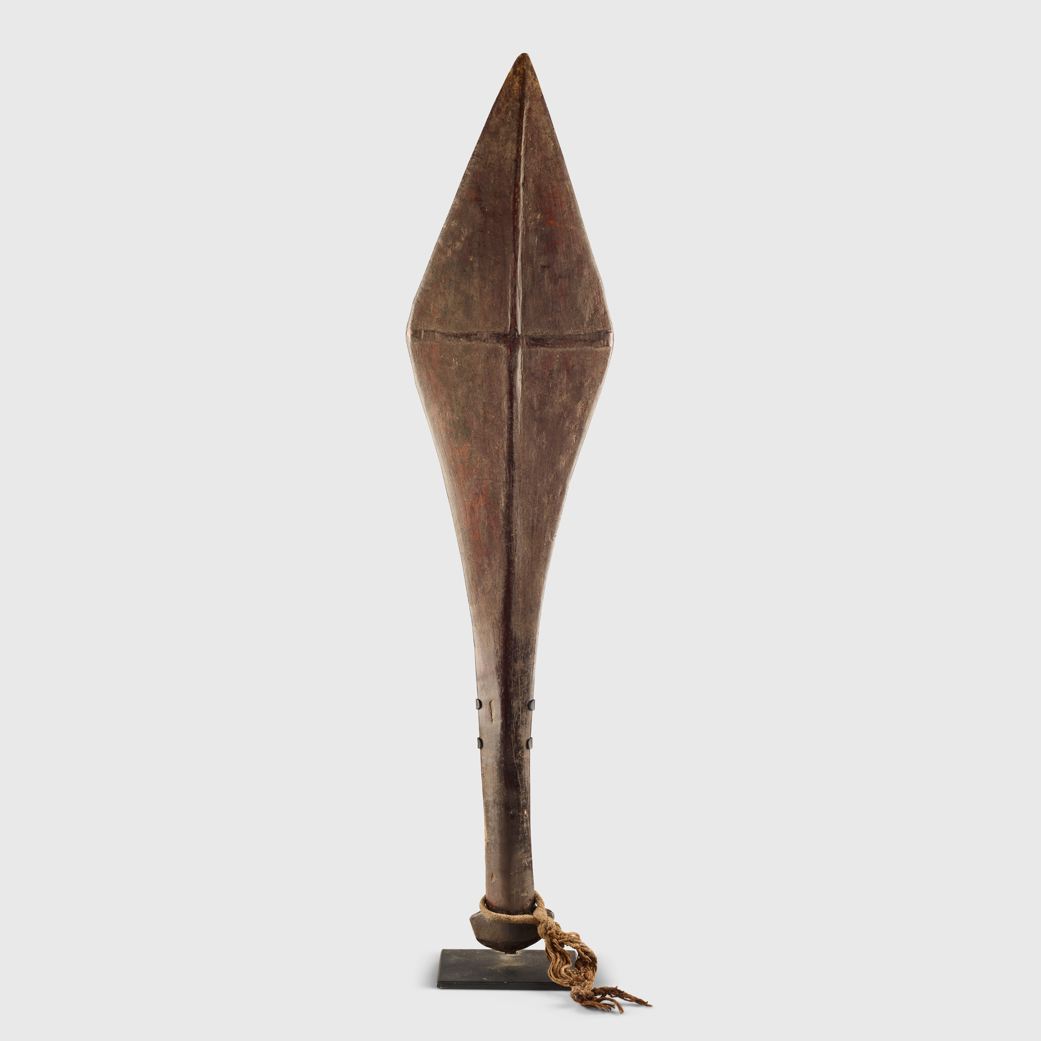 WAR CLUB