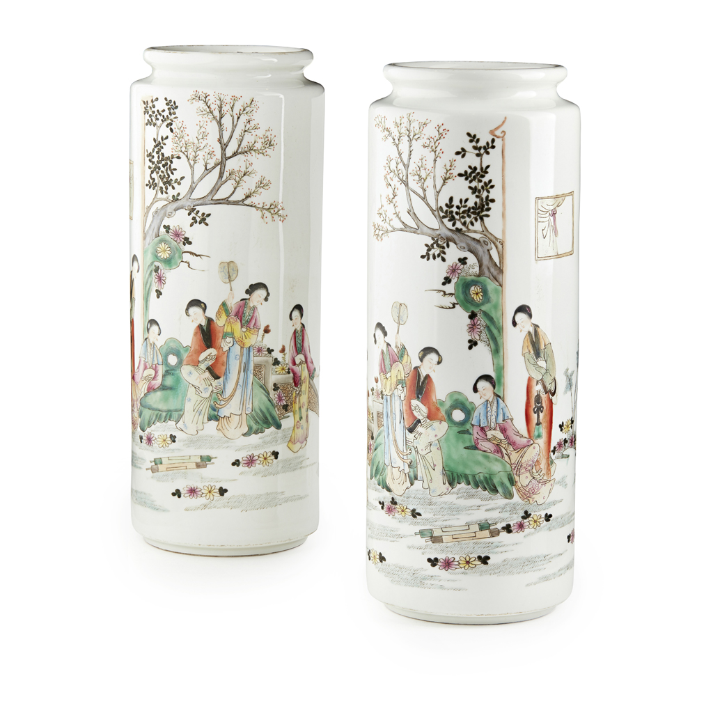 PAIR OF FAMILLE ROSE VASES