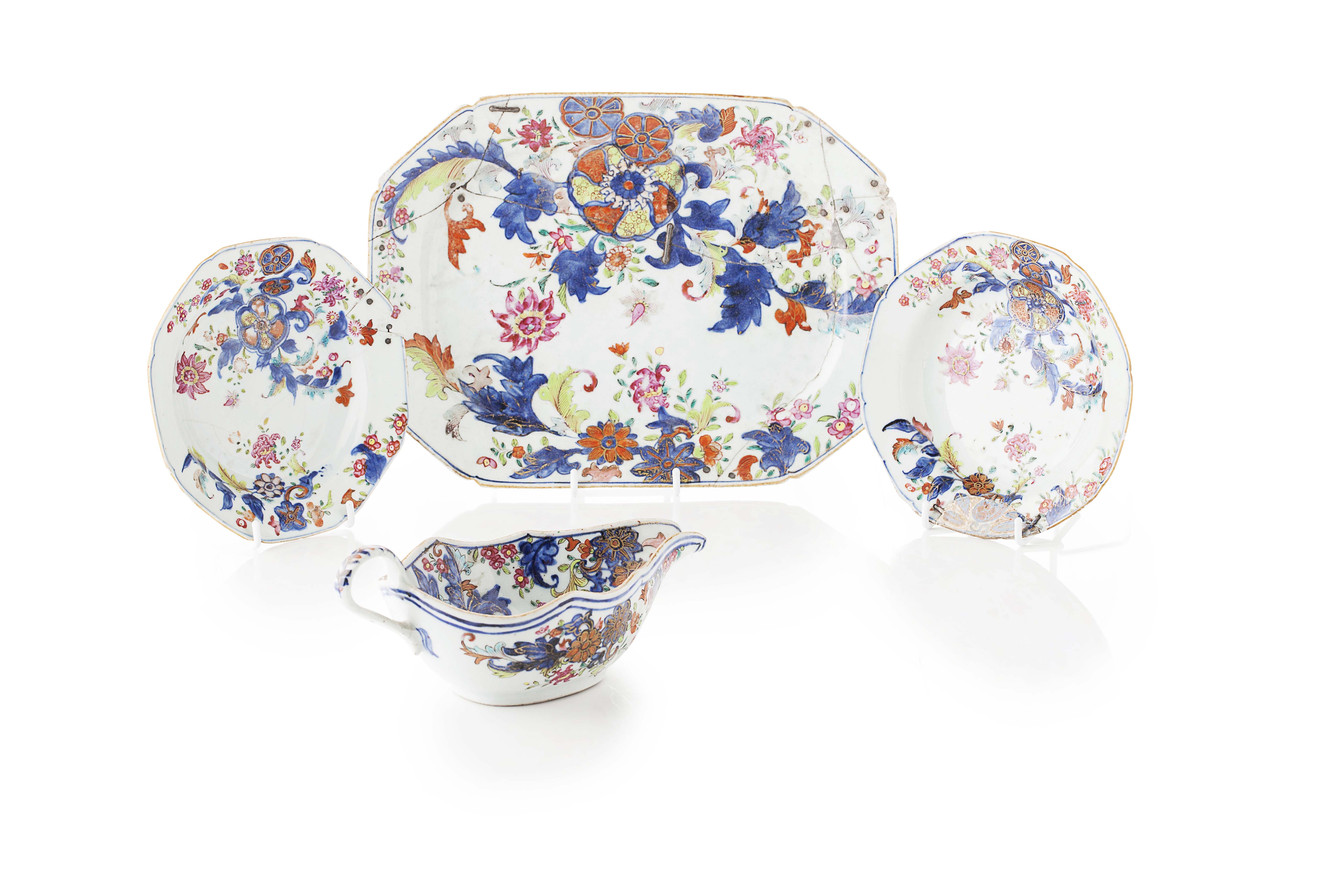 GROUP OF 'PSEUDO TOBACCO LEAF' PATTERN CHINESE EXPORT WARES