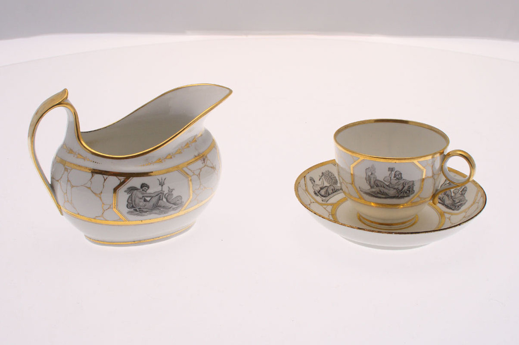 An early 19th century Worcester Barr Flight Barr grisaille tea and coffee set