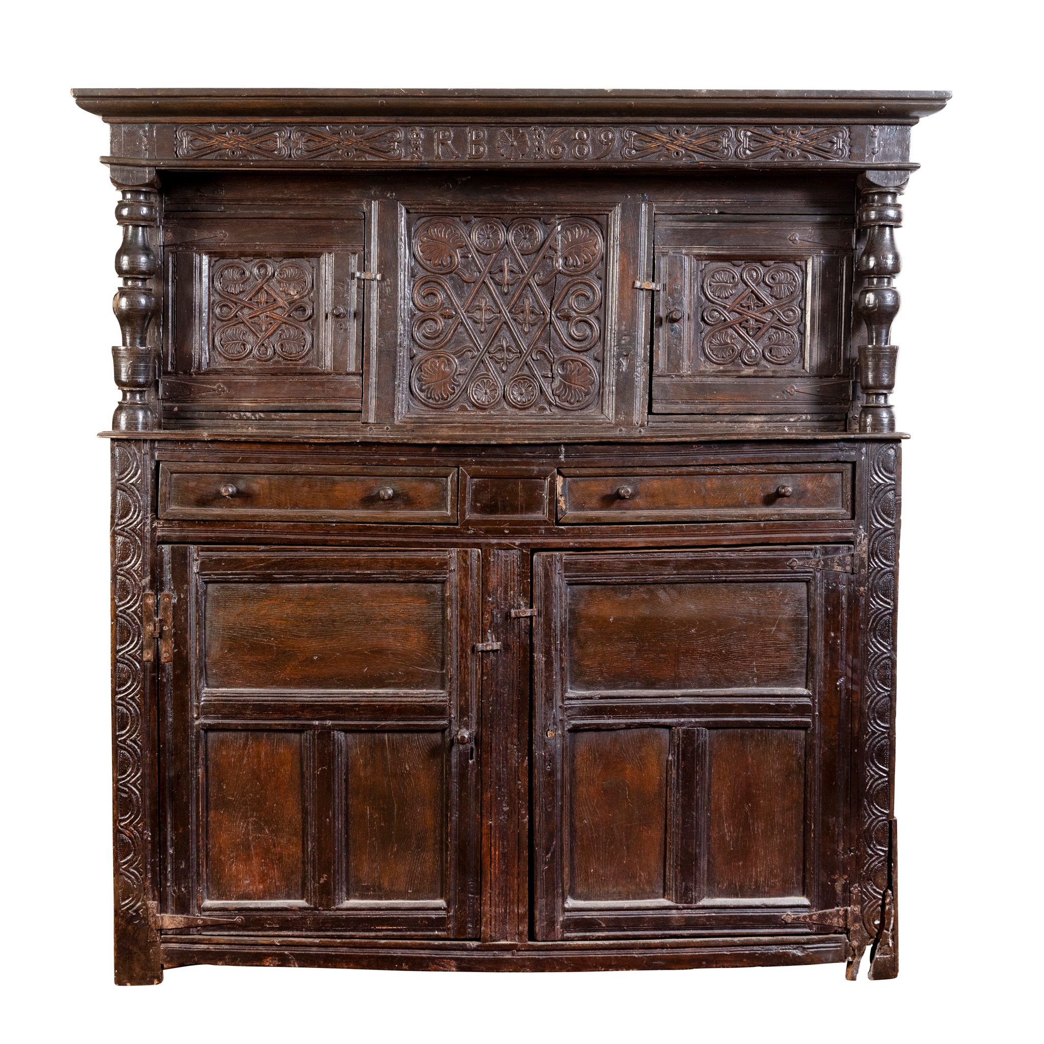 AN OAK COURT CUPBOARD