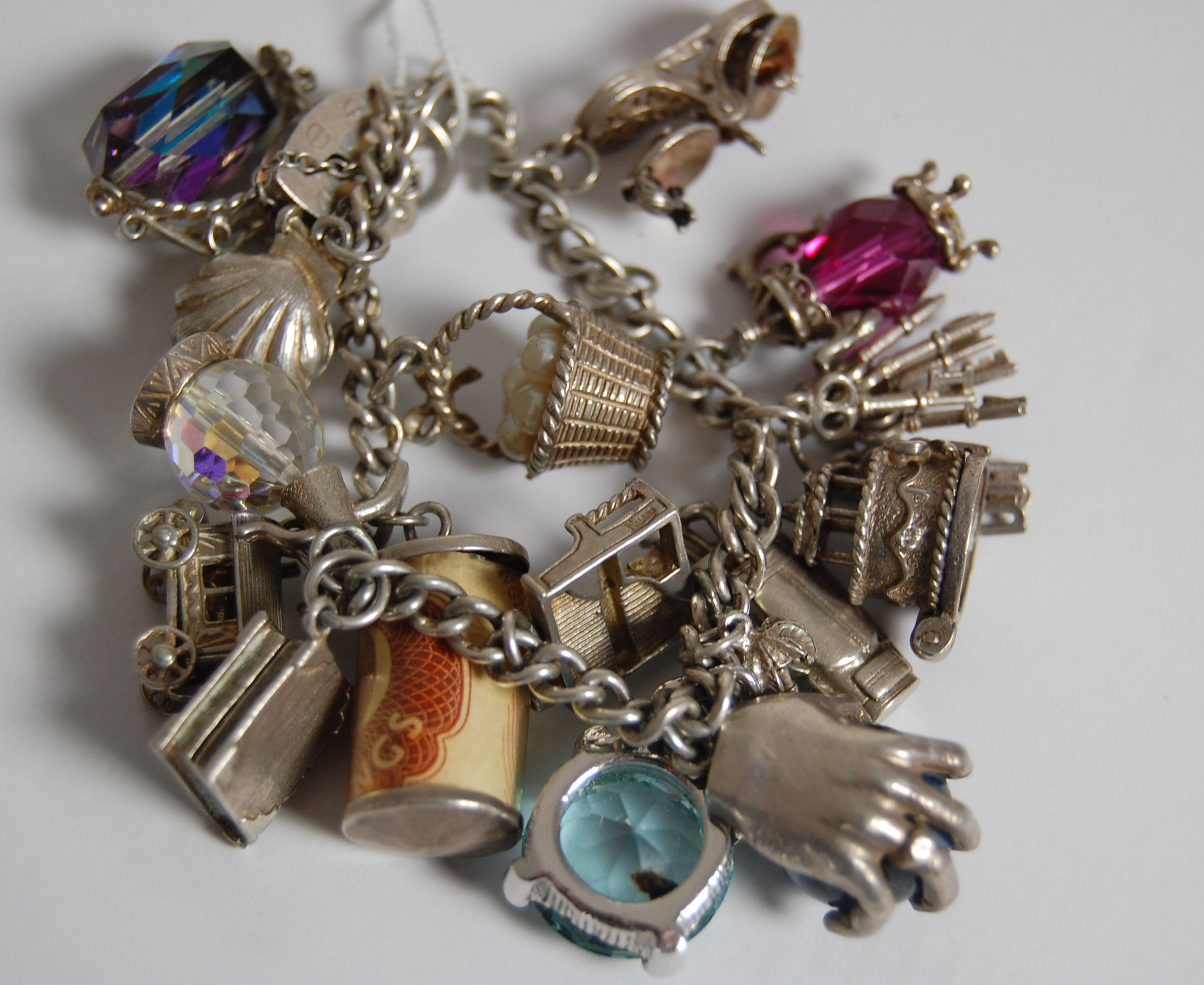 A 9ct gold charm bracelet