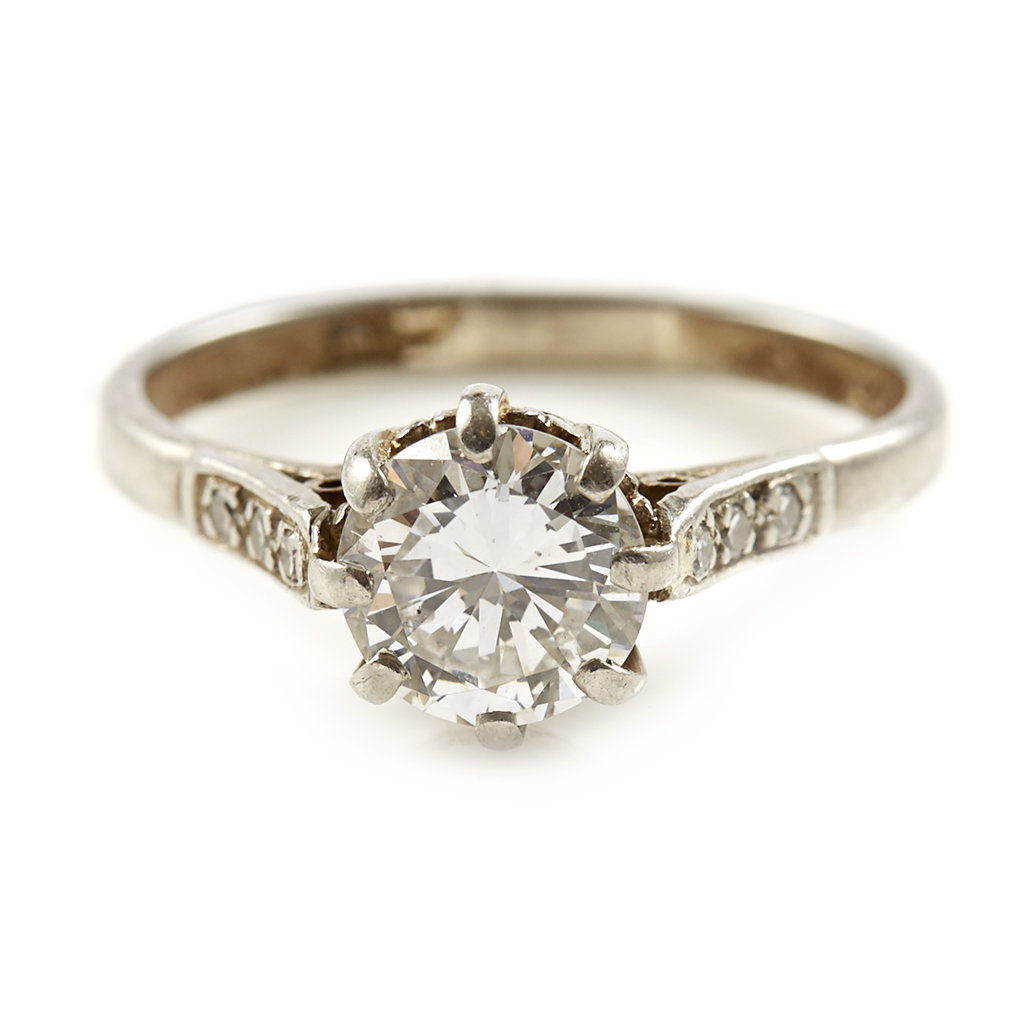 A single stone diamond ring