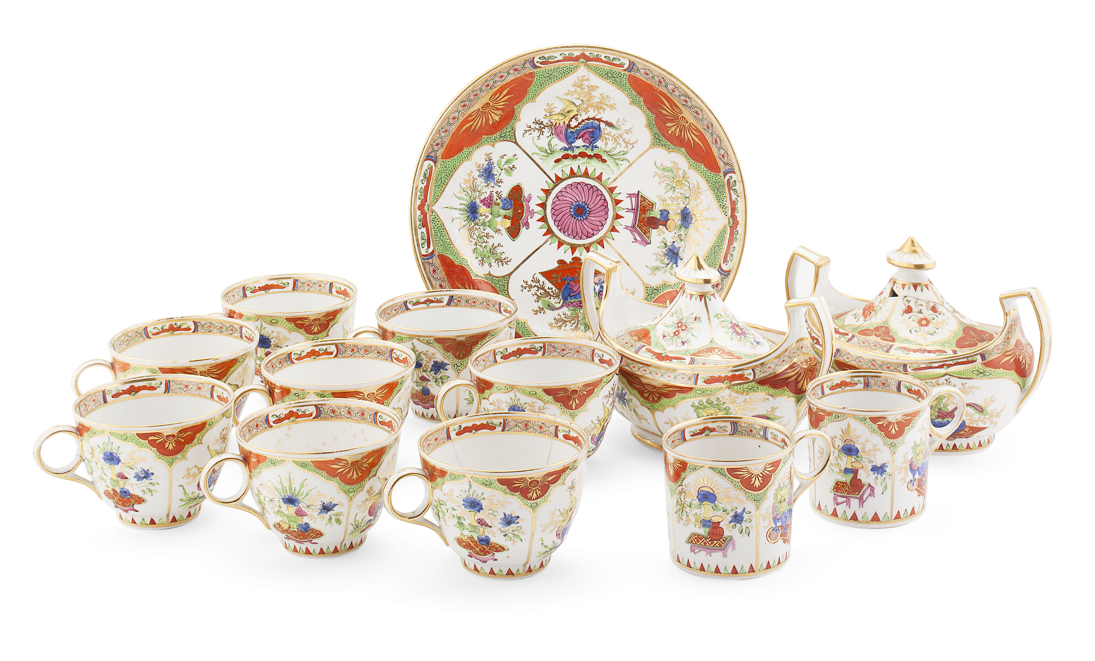 WORCESTER PORCELAIN 'DRAGONS IN COMPARTMENTS' PART SERVICE
