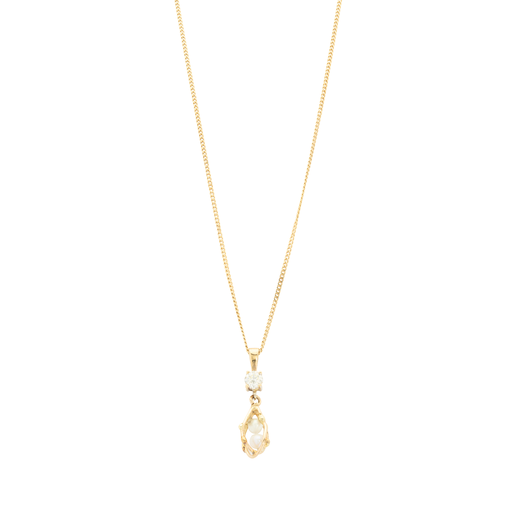 Cairncross of Perth: A Scottish freshwater pearl and diamond pendant